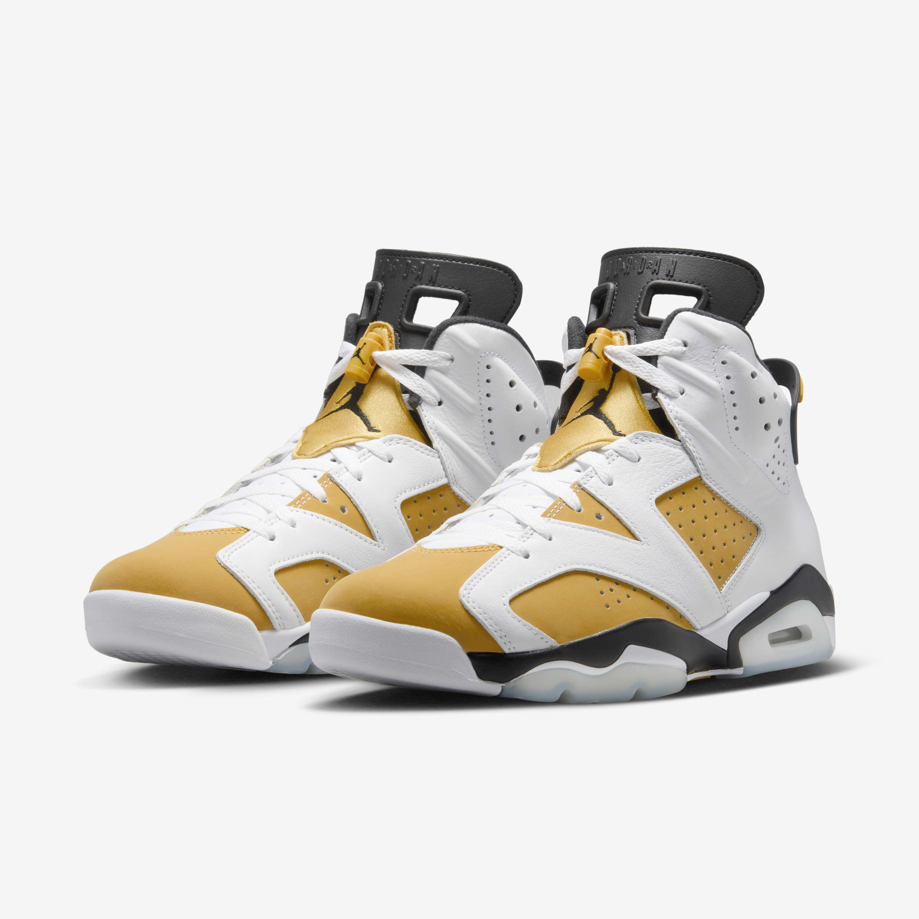Air Jordan 6 Retro image number 4