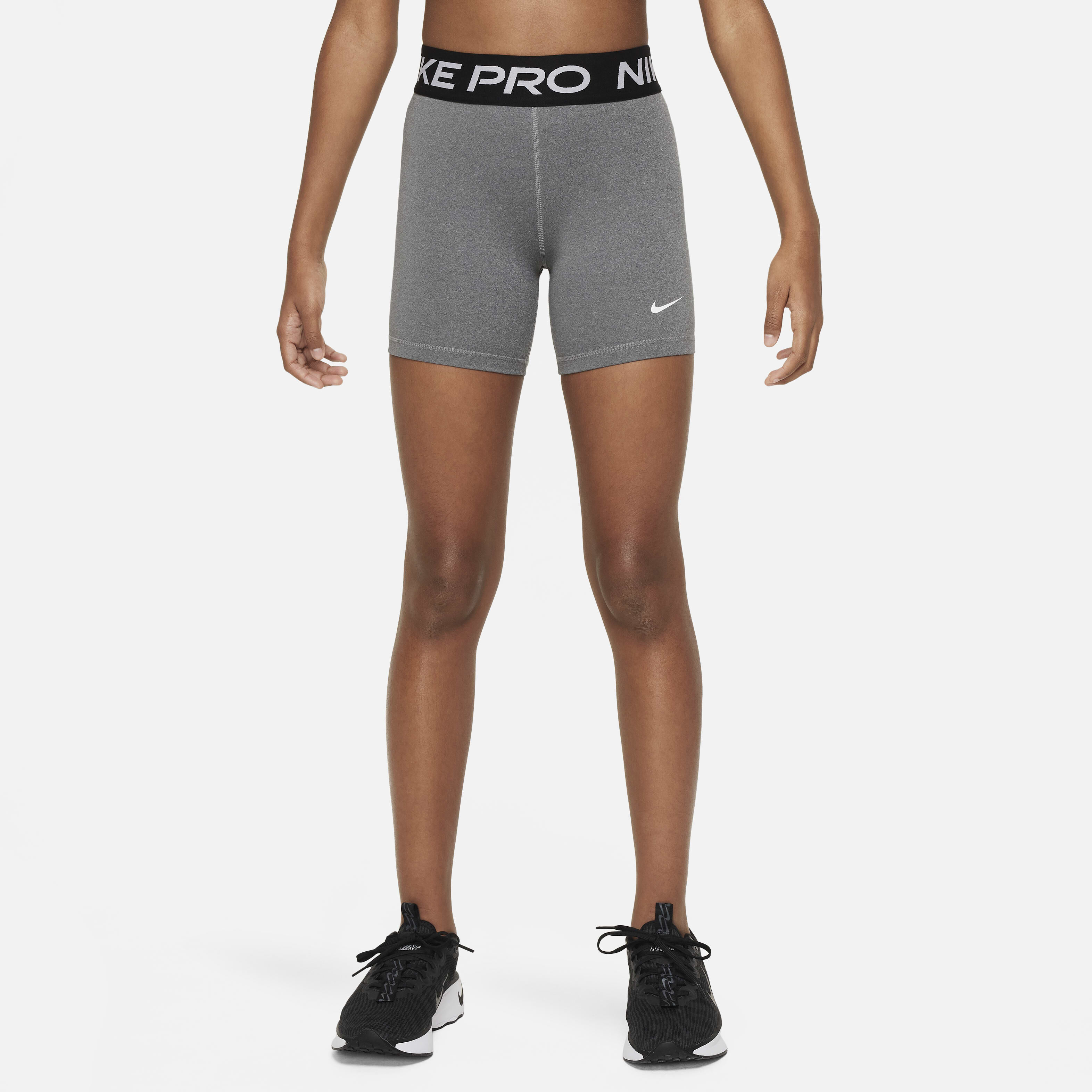 Nike sports shorts for girls store