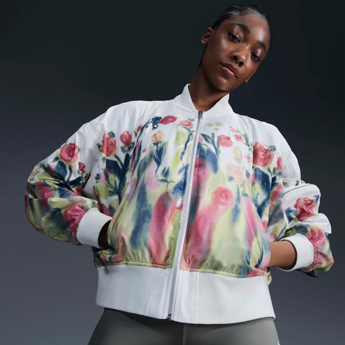 Nike Sportswear Women's Artist Collection image number 0 Nike Sportswear Women's Artist Collection image number 0