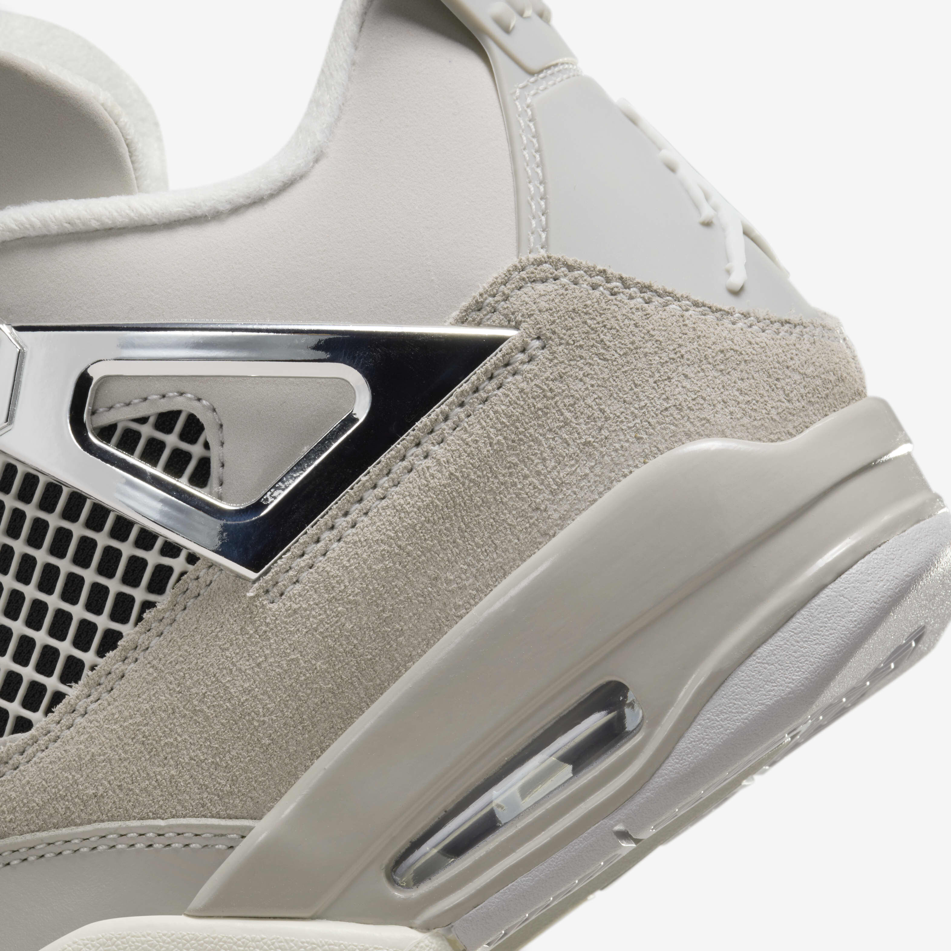 Air Jordan 4 Retro image number 7