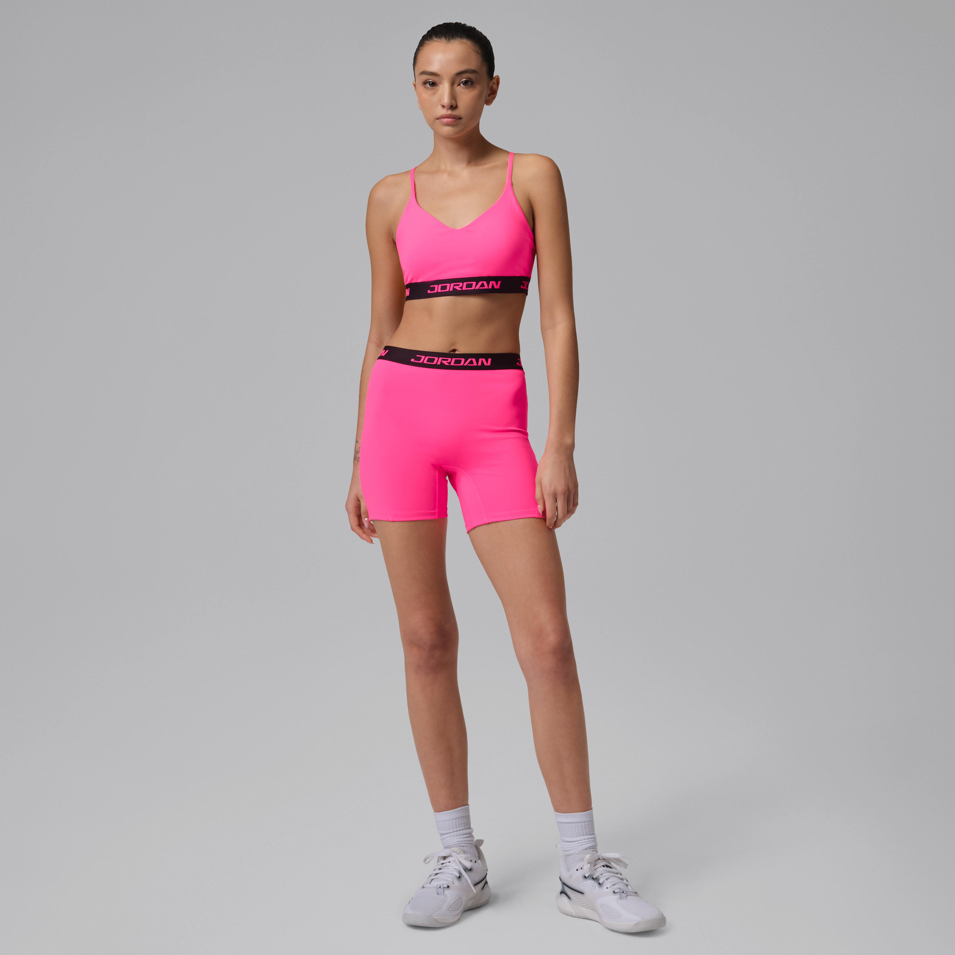 Jordan Sport Essentials image number 4