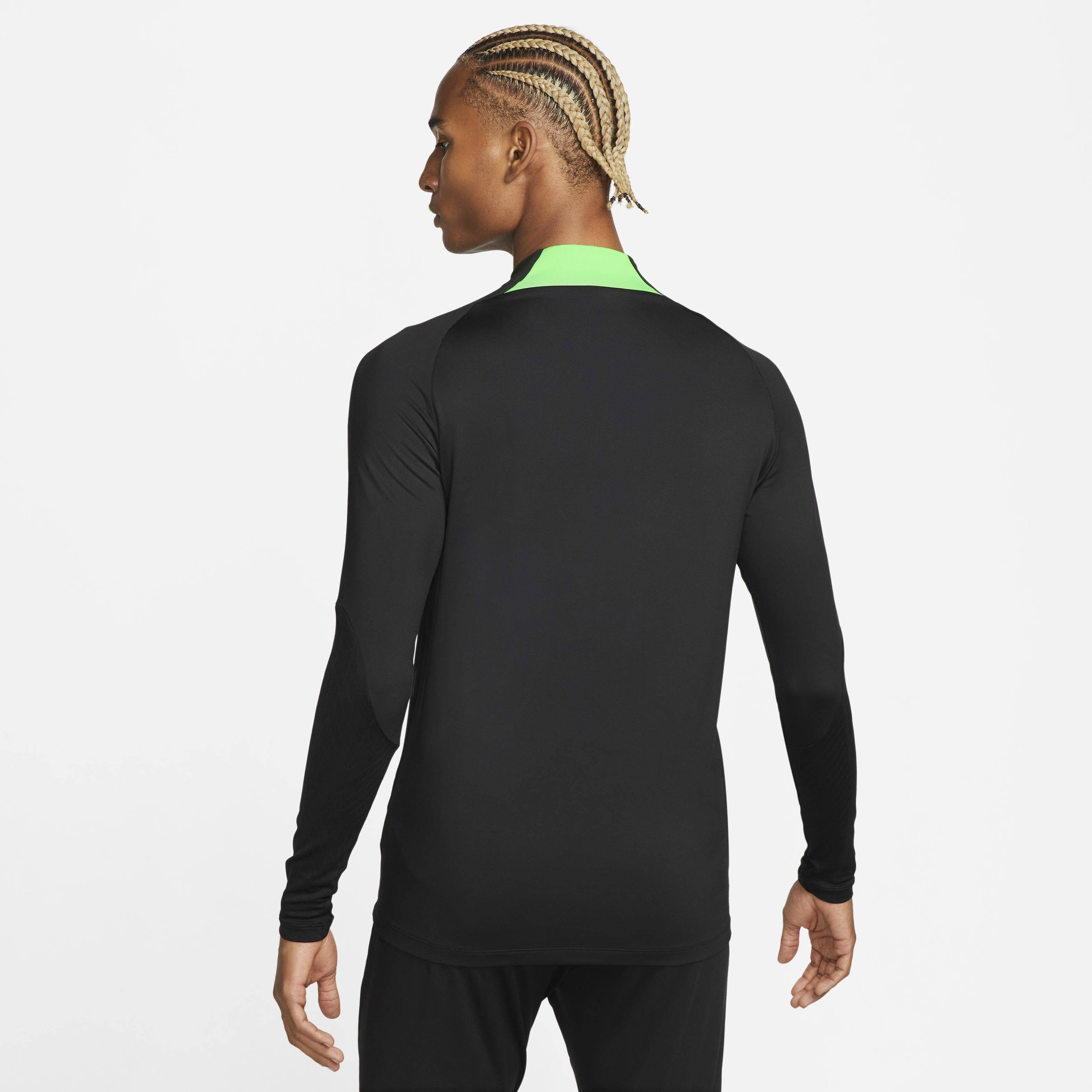 Liverpool F.C. Strike image number 1