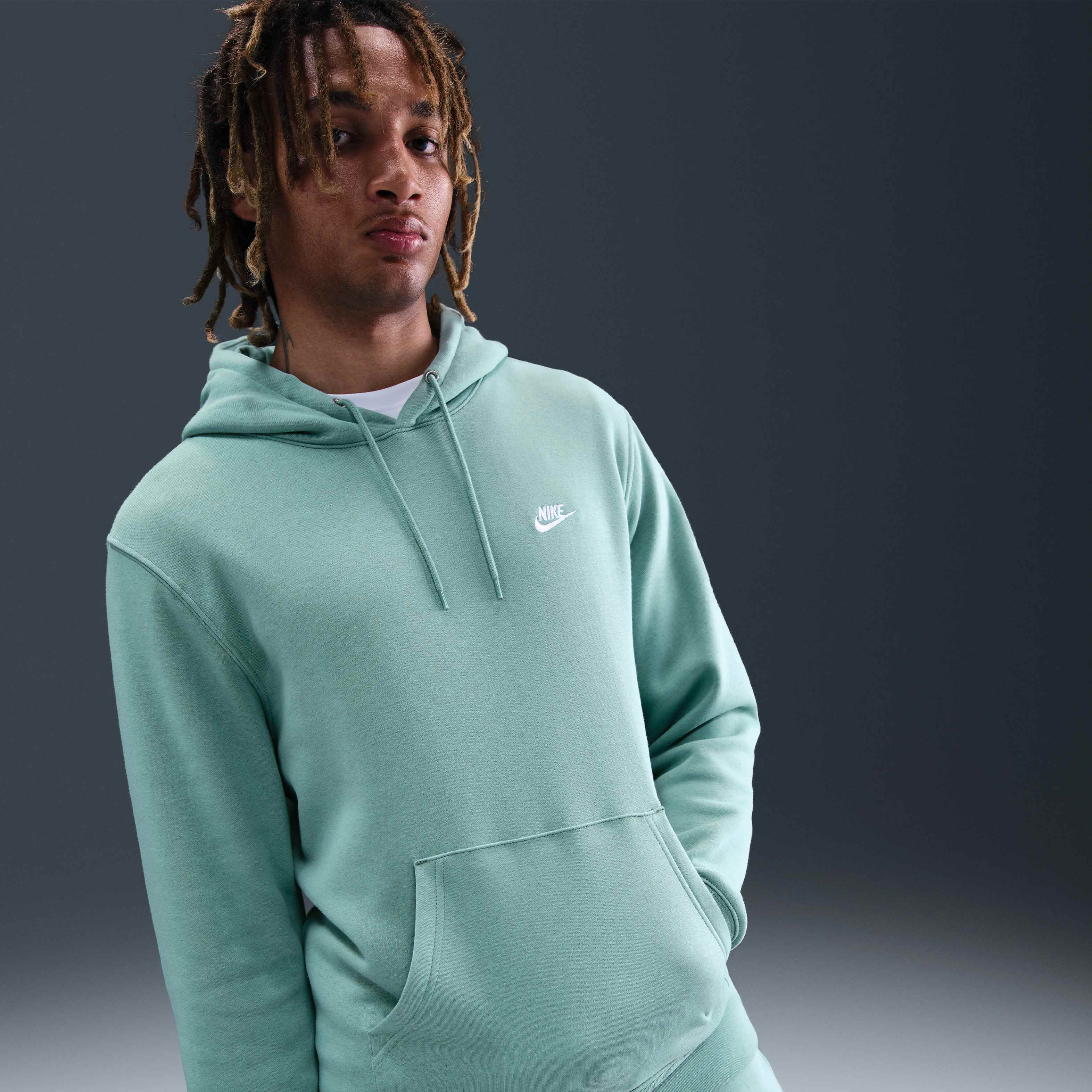 نايكي كلوب image number 0