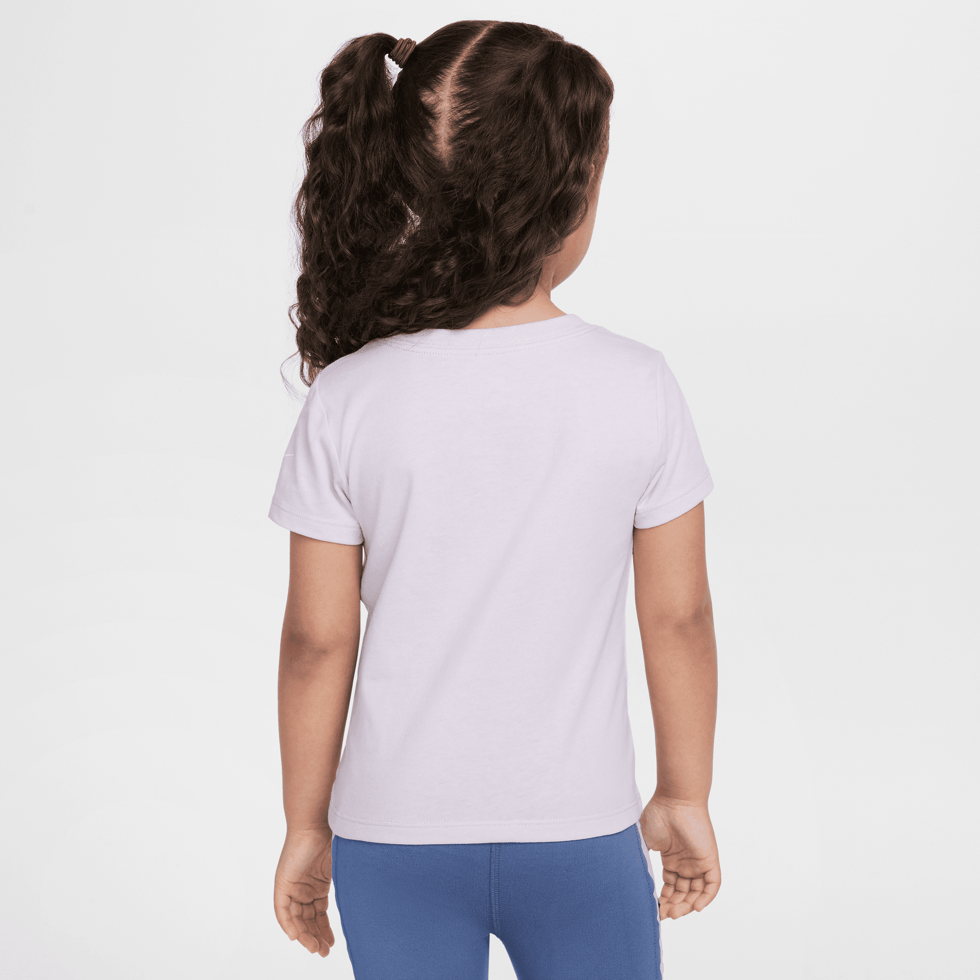 نايكي ايسنشالز image number 1