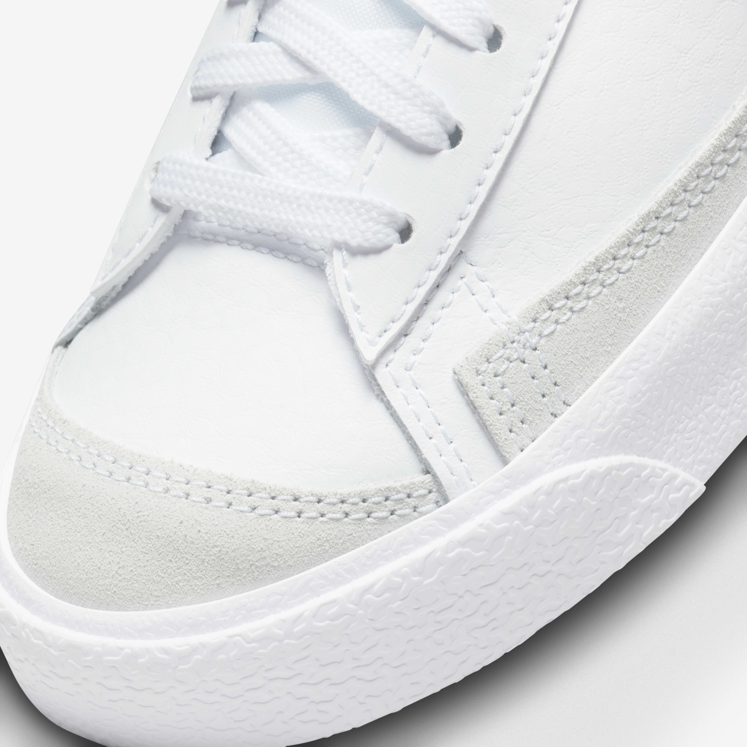 Nike Blazer Mid '77 image number 6