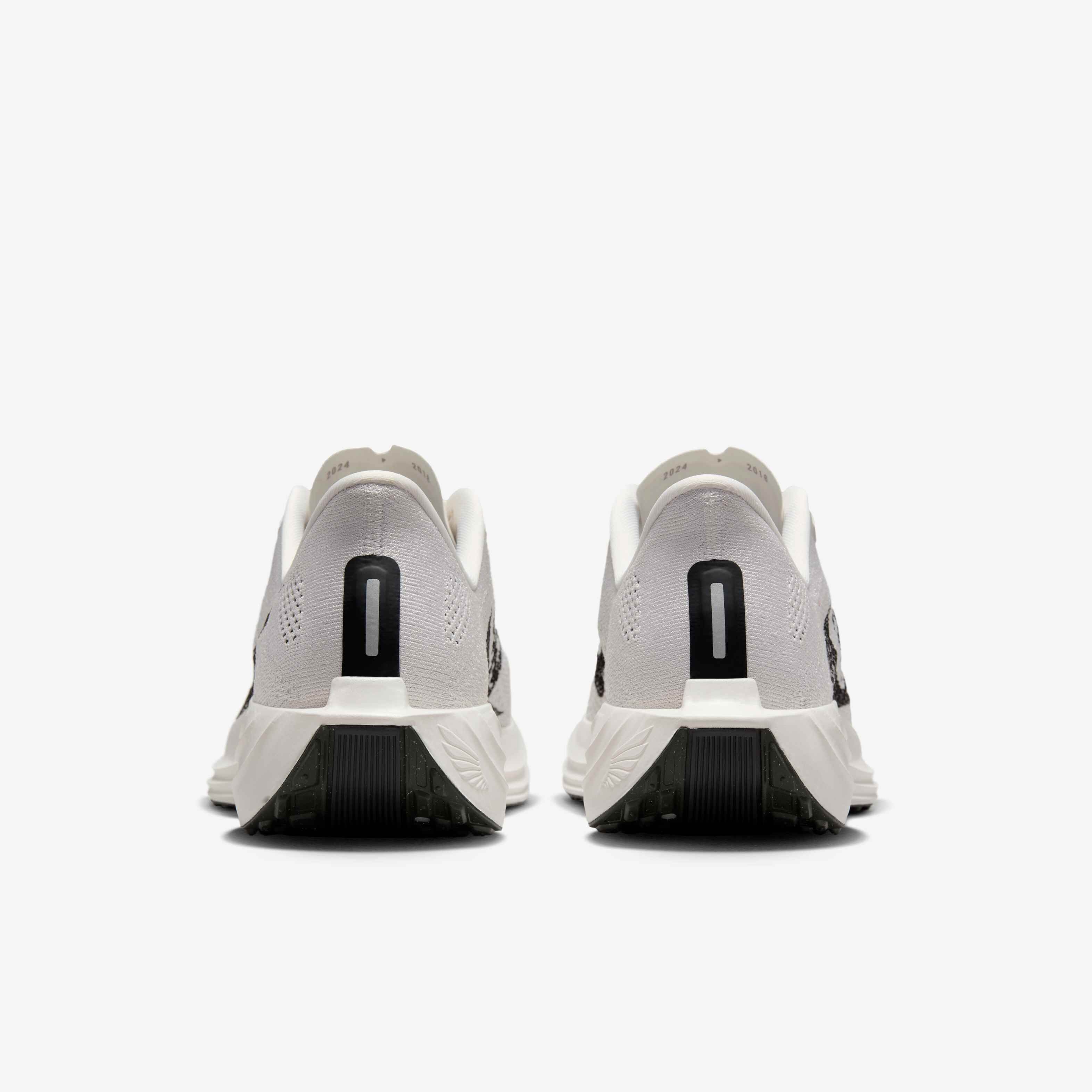 نايكي بيجاسوس بلس image number 5