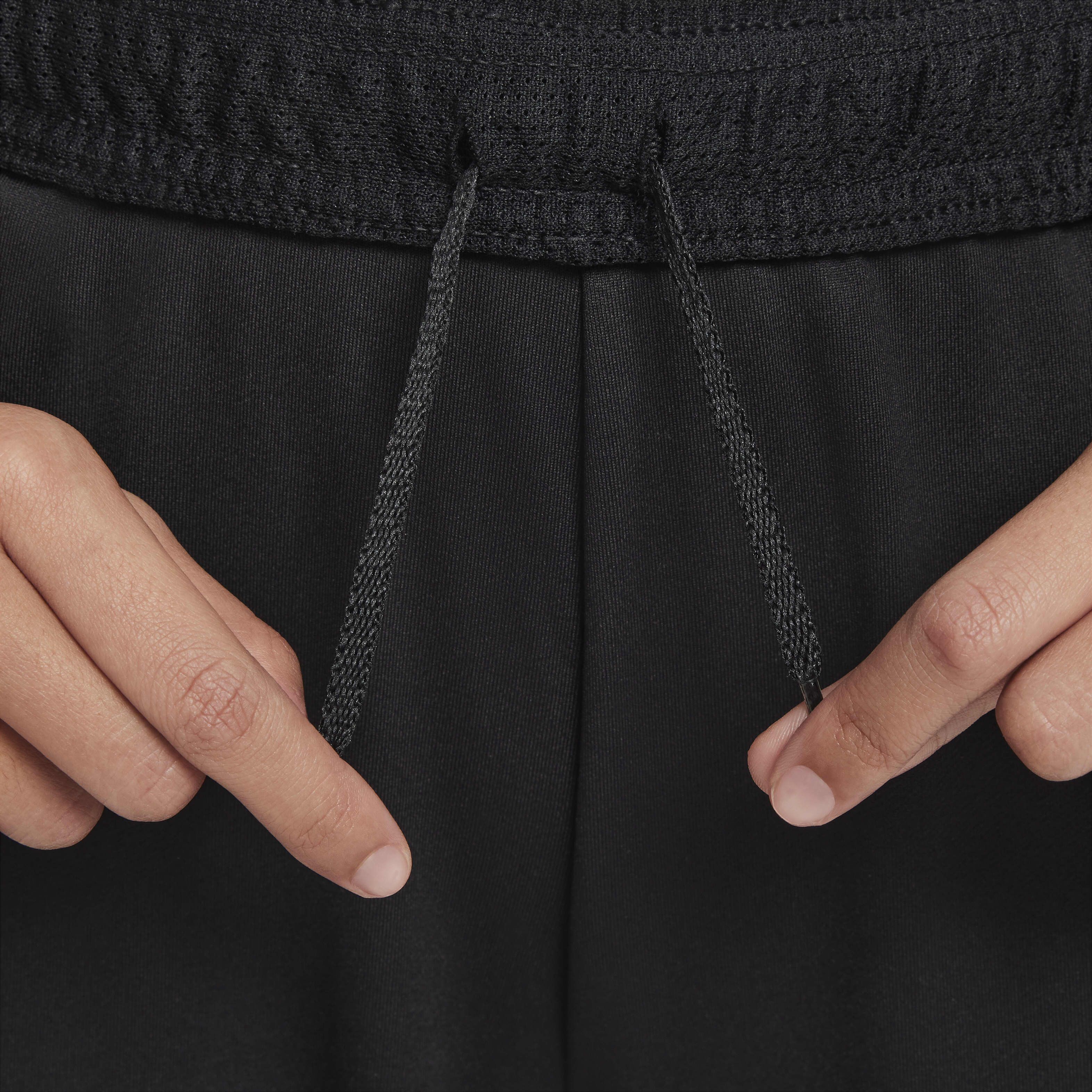 ليفربول سترايك image number 2