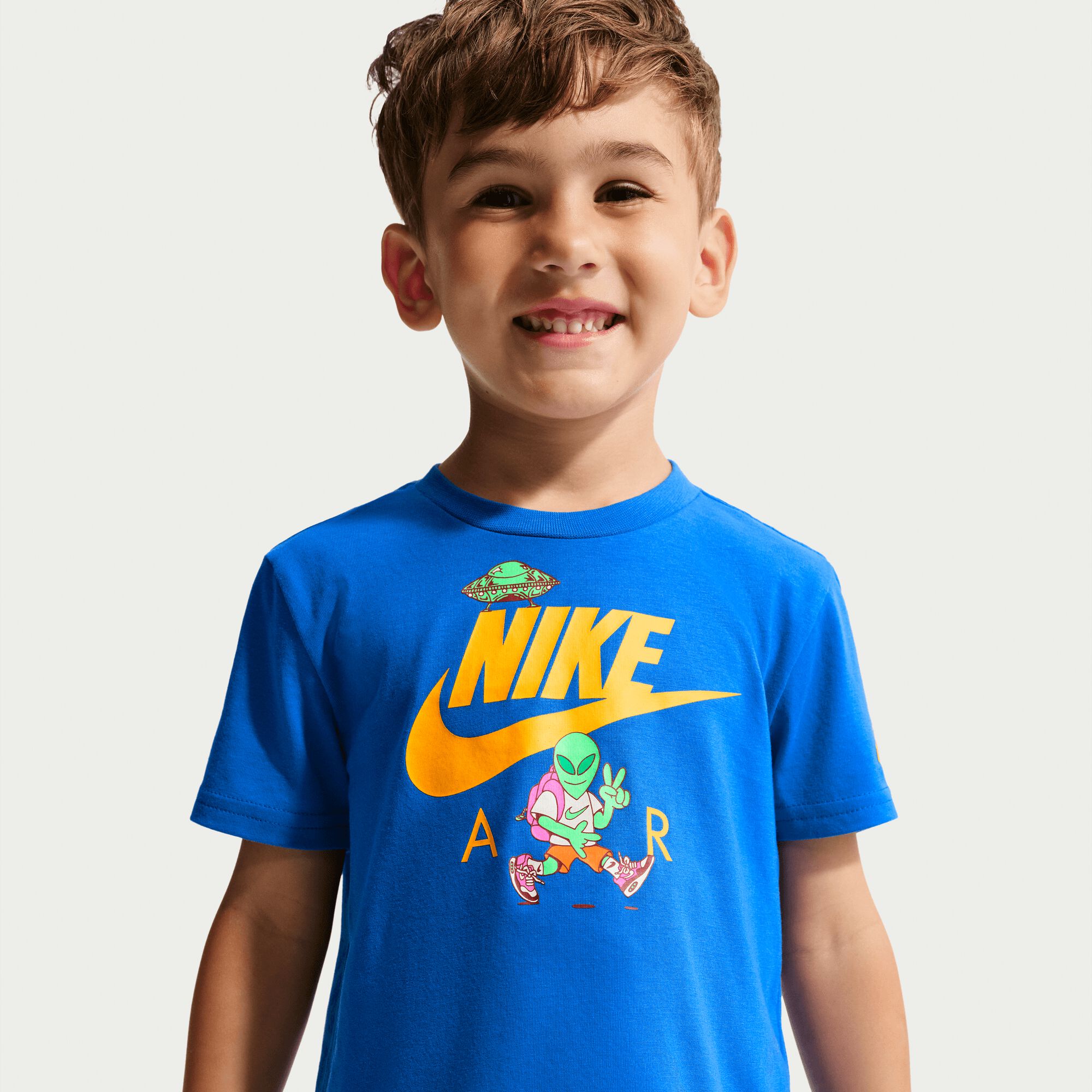 Nike image number 2