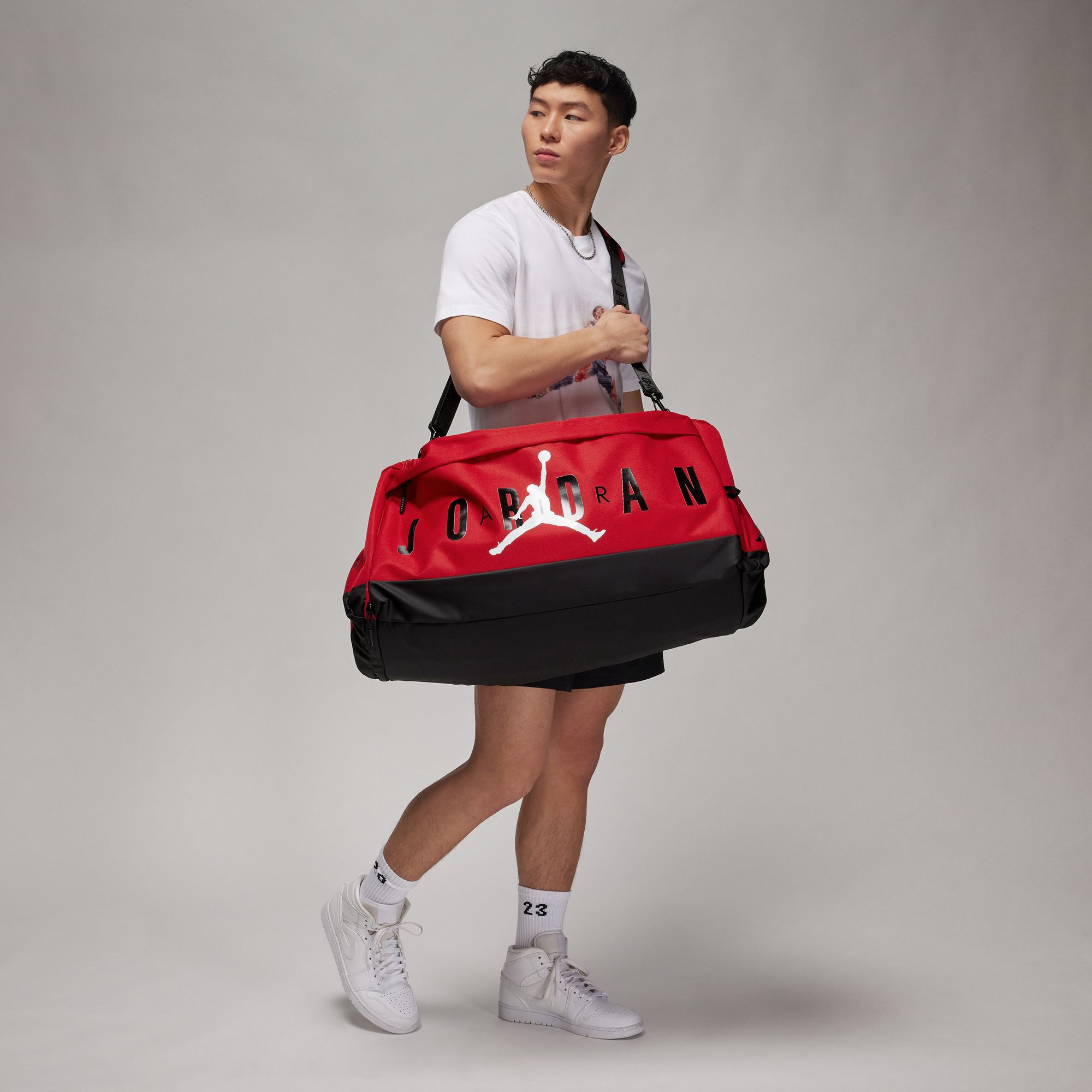 جوردن فيلوسيتي image number 1