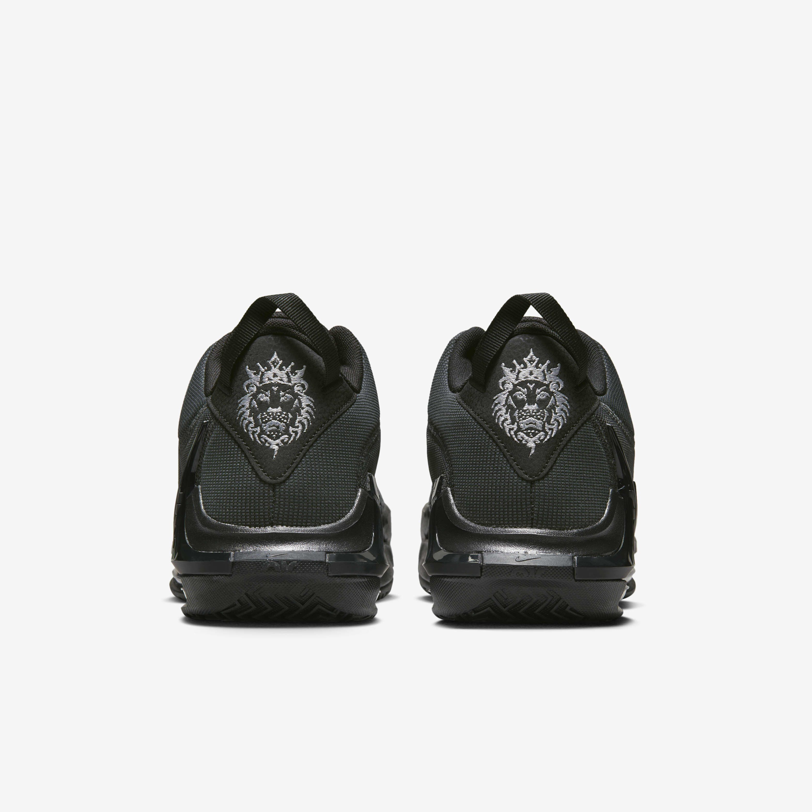 LeBron Witness 7 image number 5