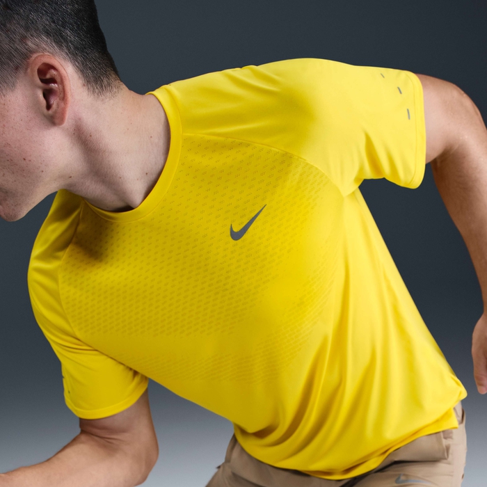 Nike Stride image number 2 Nike Stride image number 2