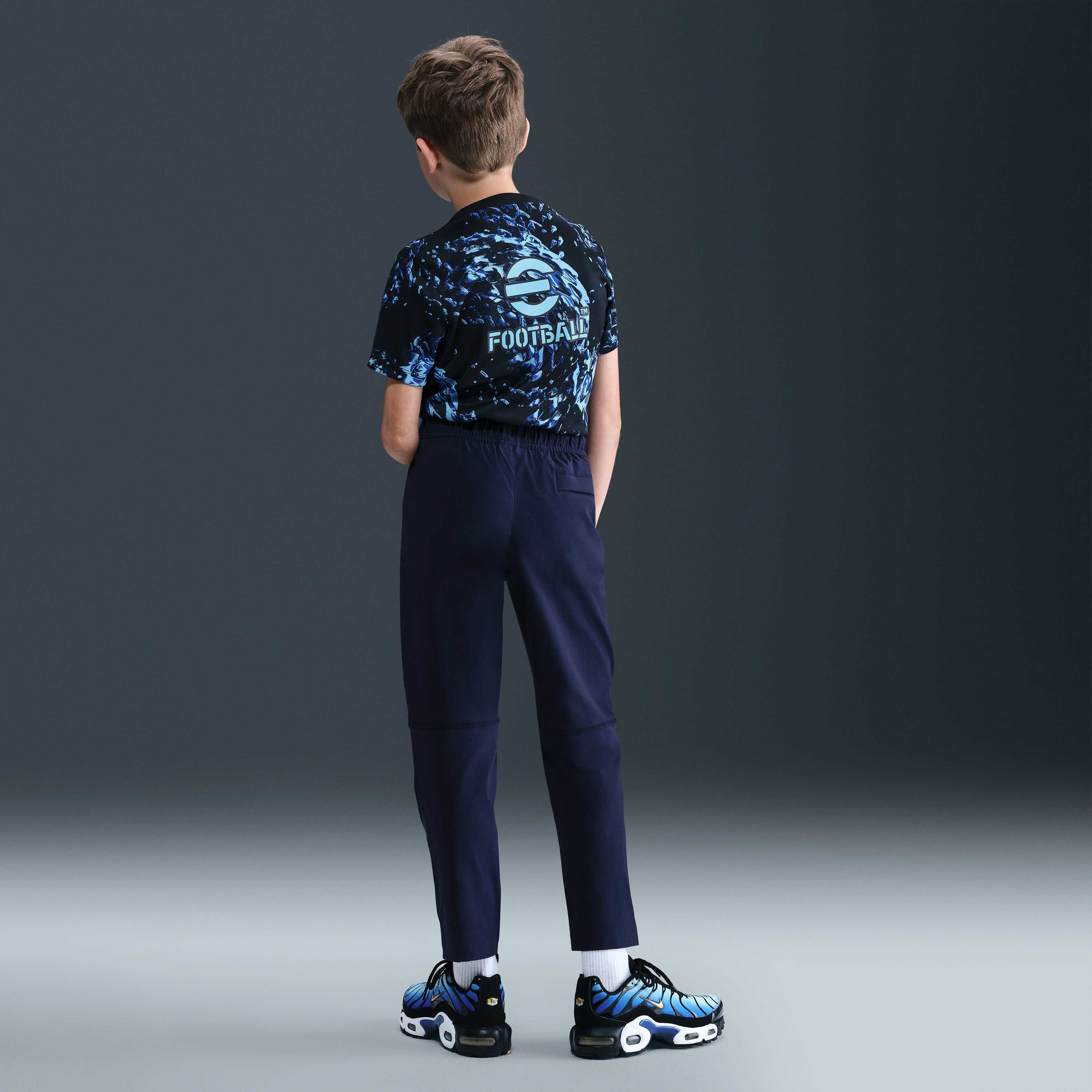 Nike Tech image number 3