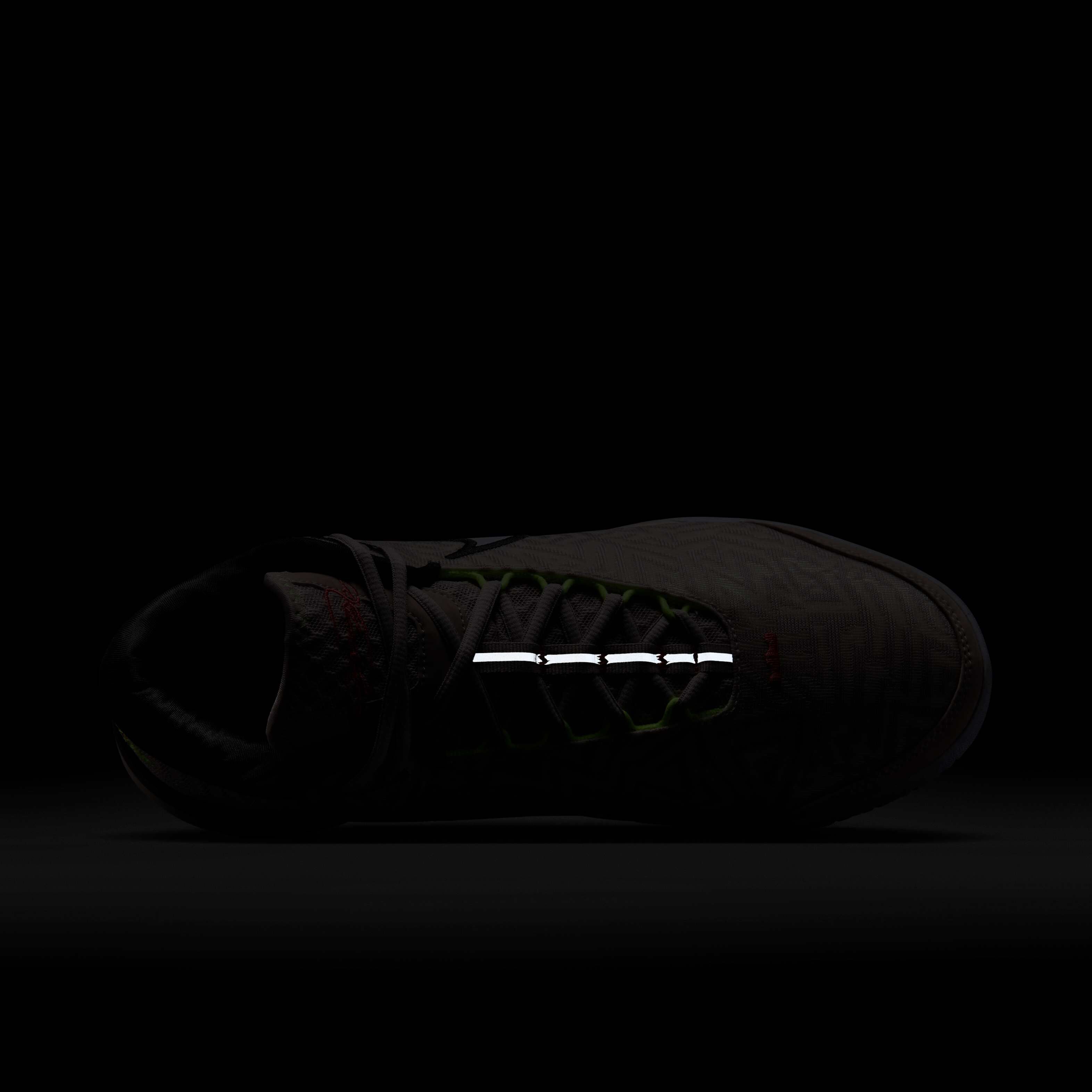 ليبرون نكست جينيسوس image number 8