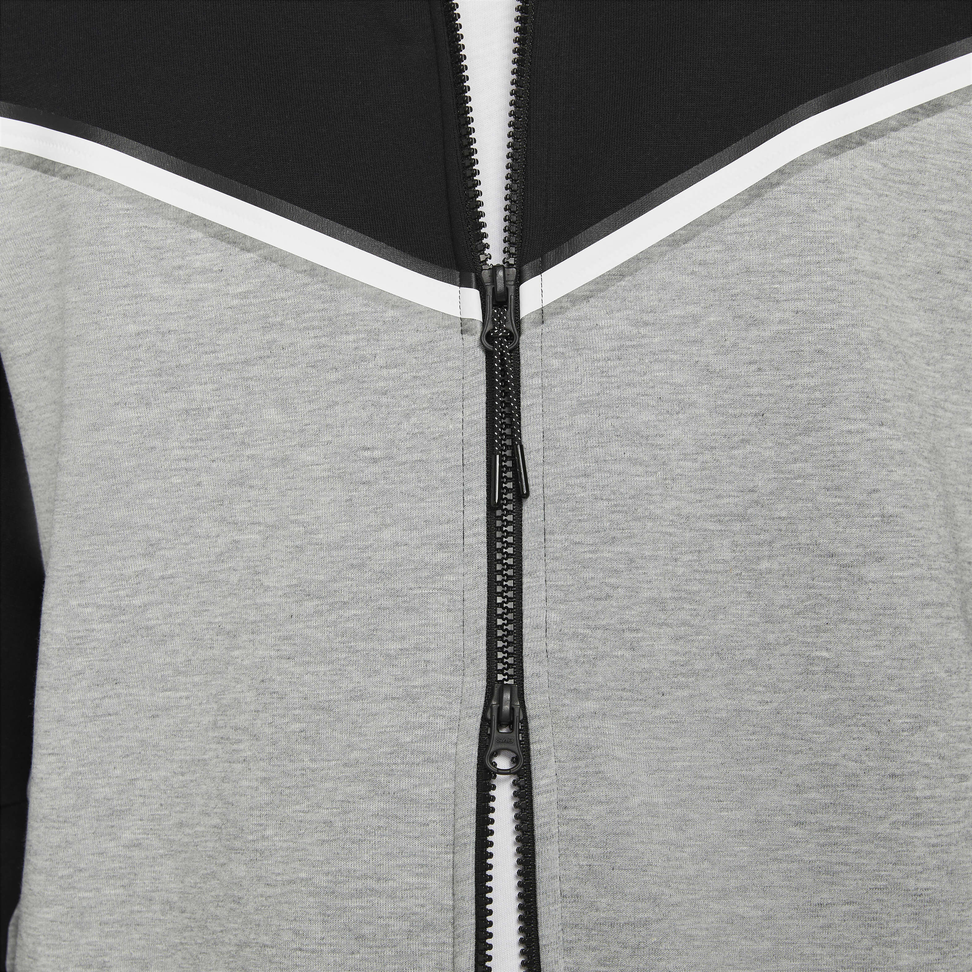 Nike Sportswear Tech Fleece image number 6