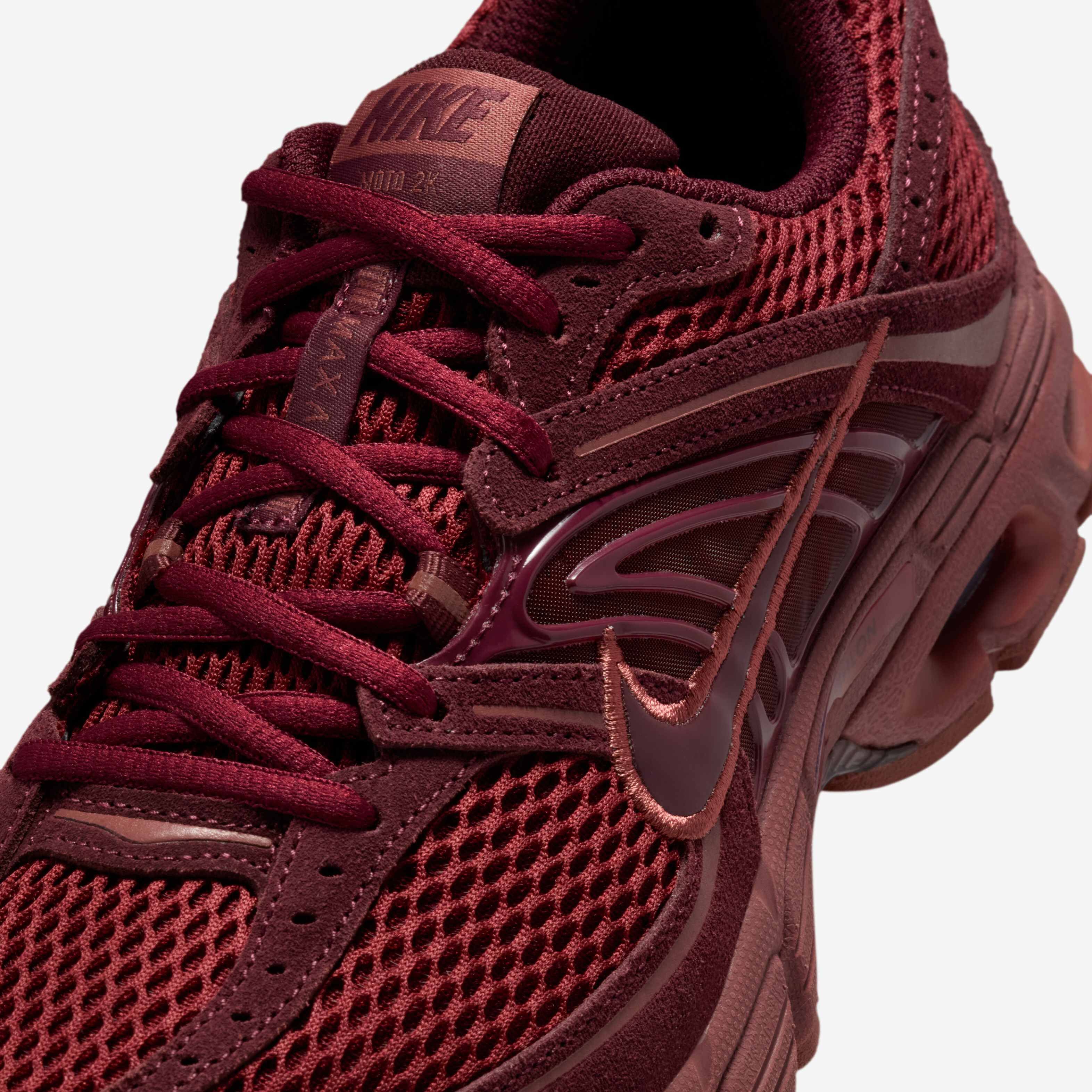 Nike Air Max Moto 2K image number 6