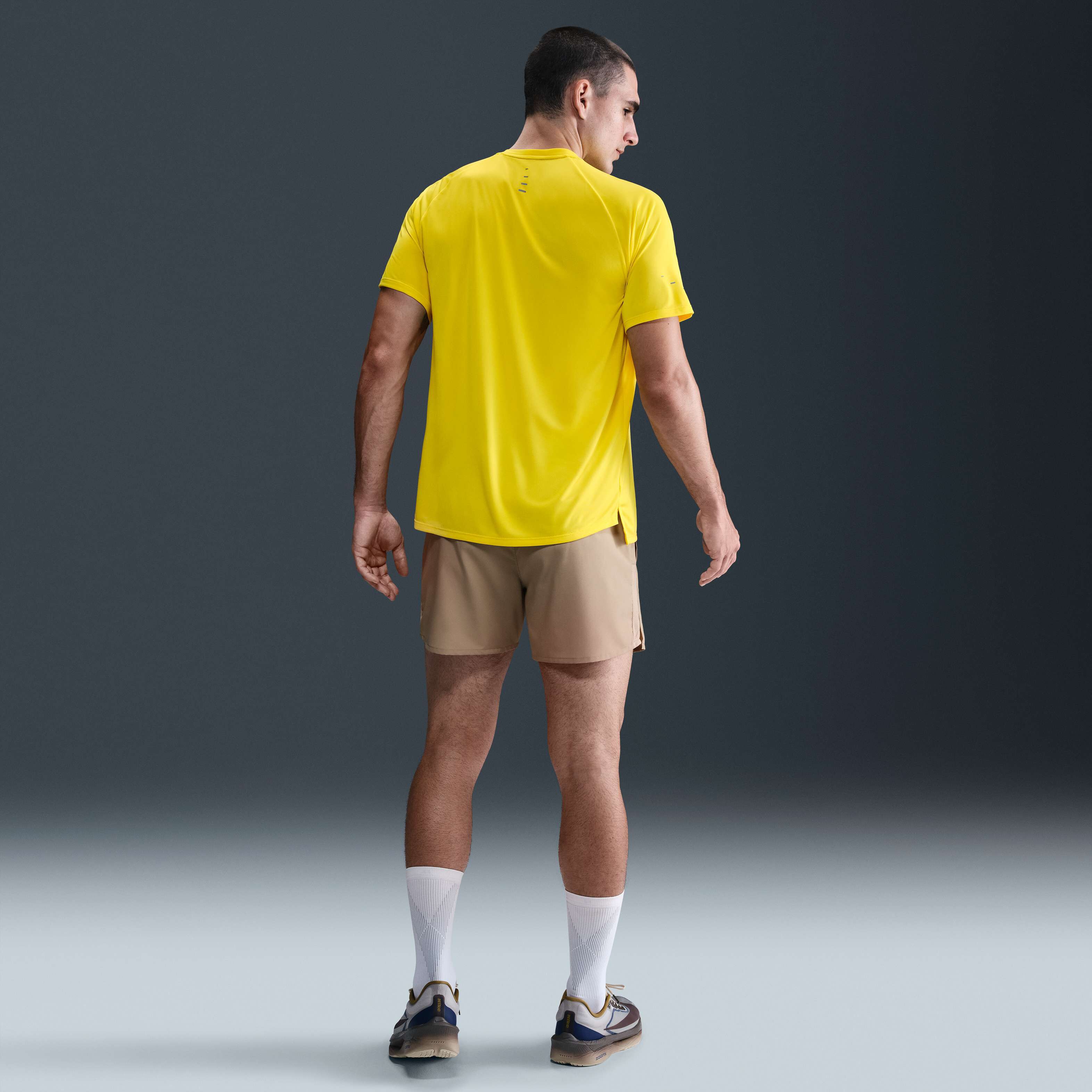 نايكي سترايد image number 4