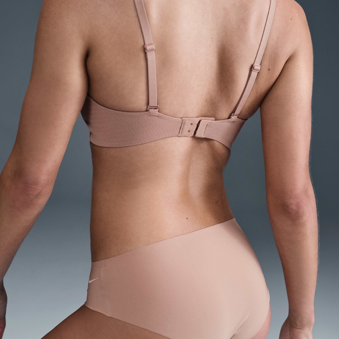 Nike Leak Protection: Period image number 2 Nike Leak Protection: Period image number 2