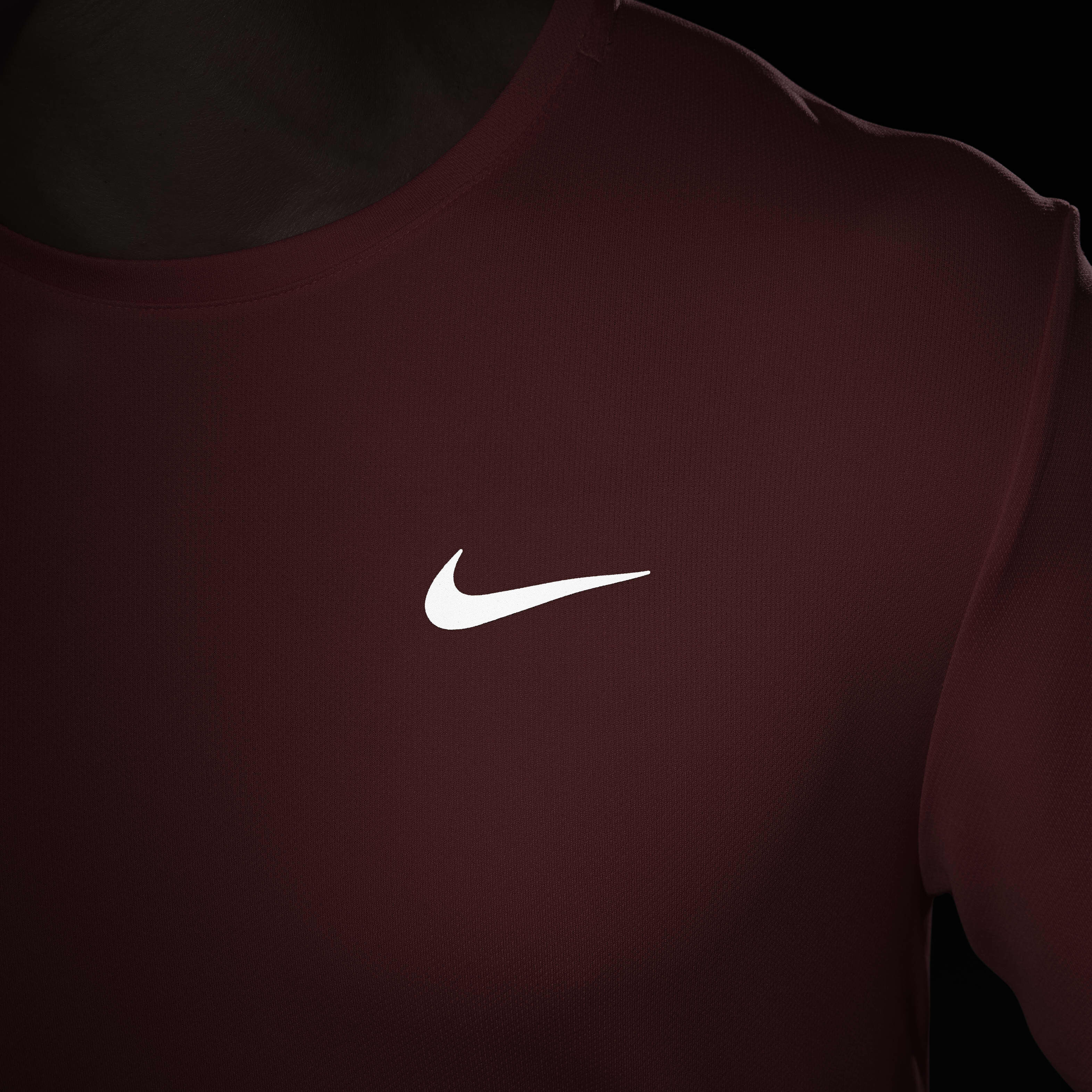 Nike Miler image number 5