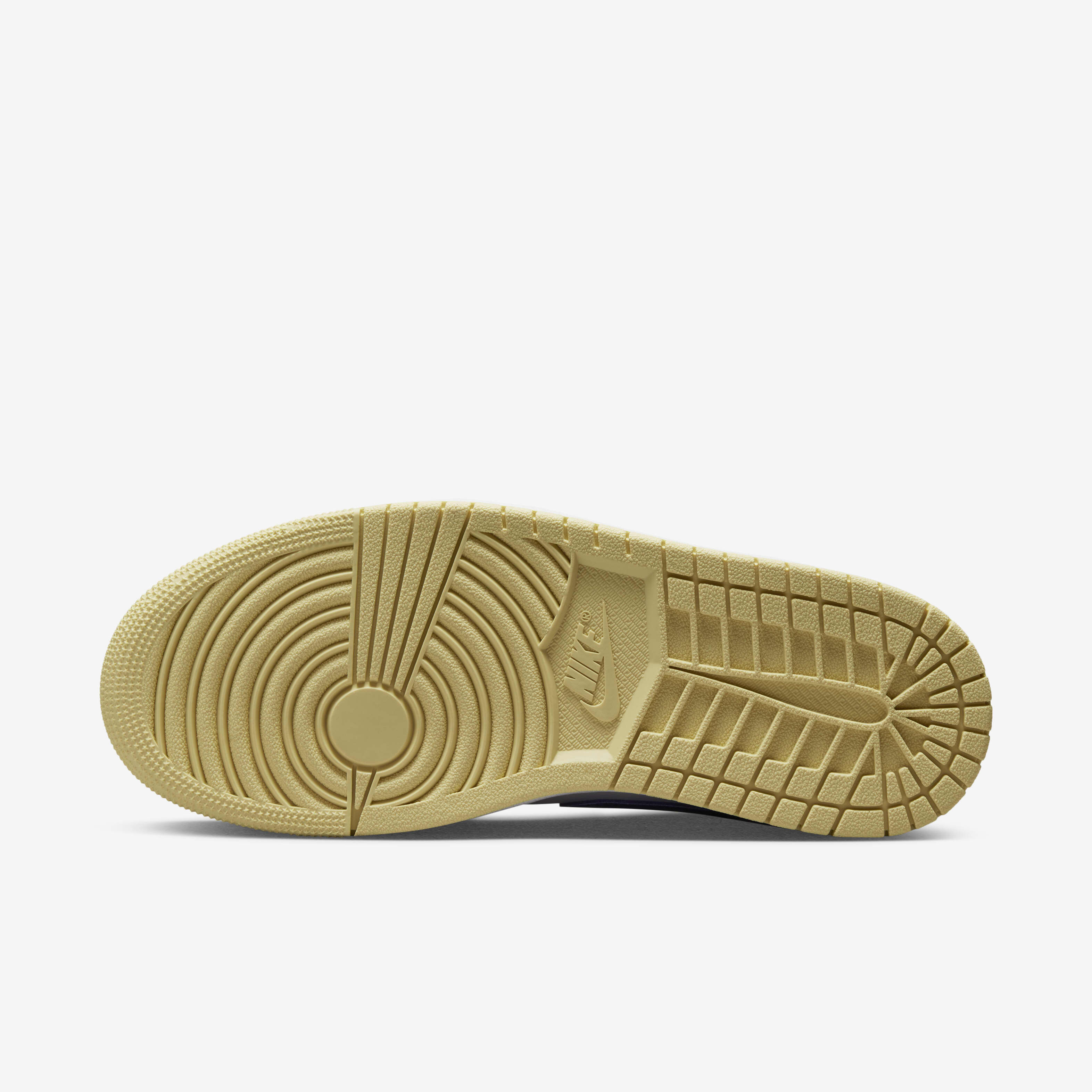 اير جوردن 1 ميد image number 1