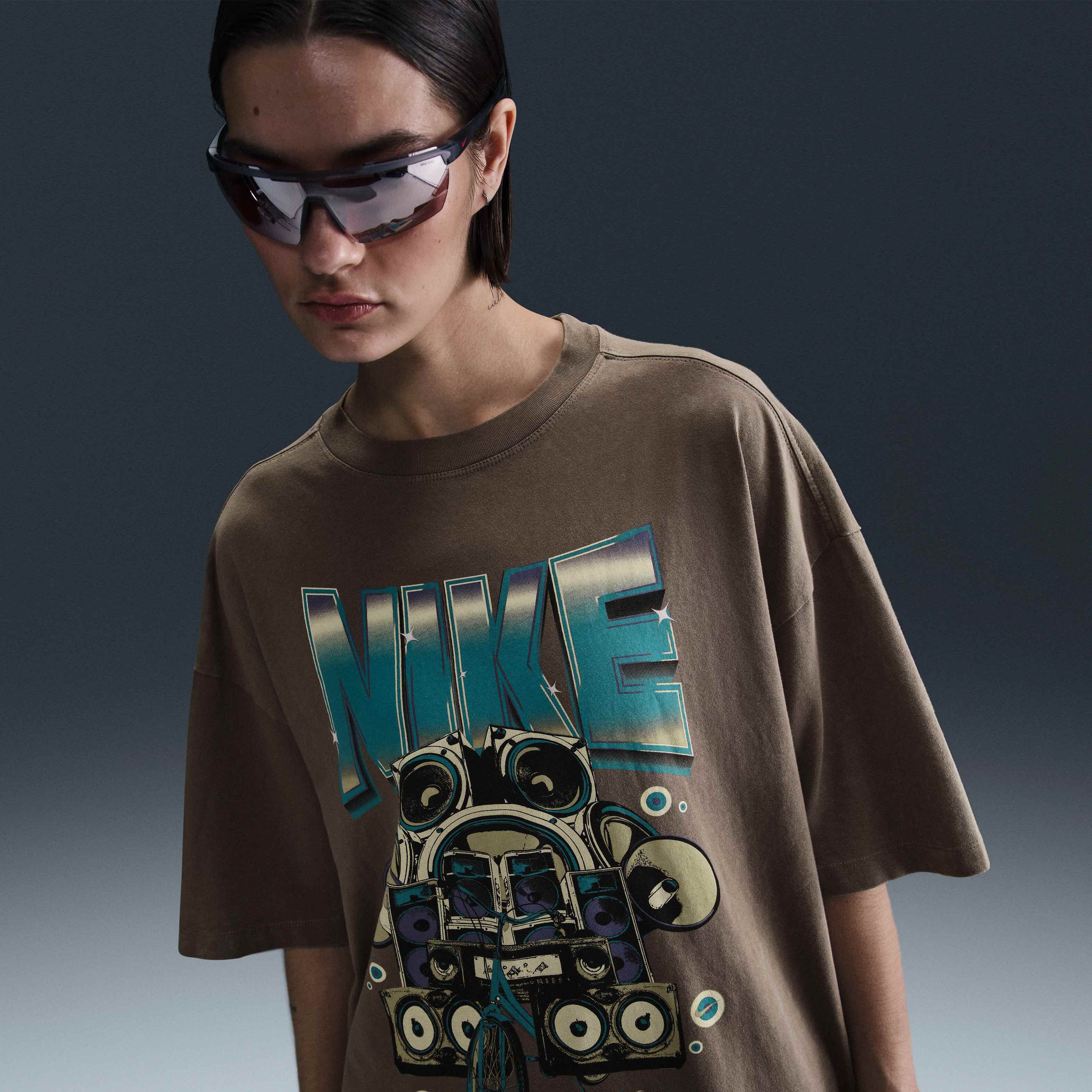 نايكي سبورتسوير image number 0