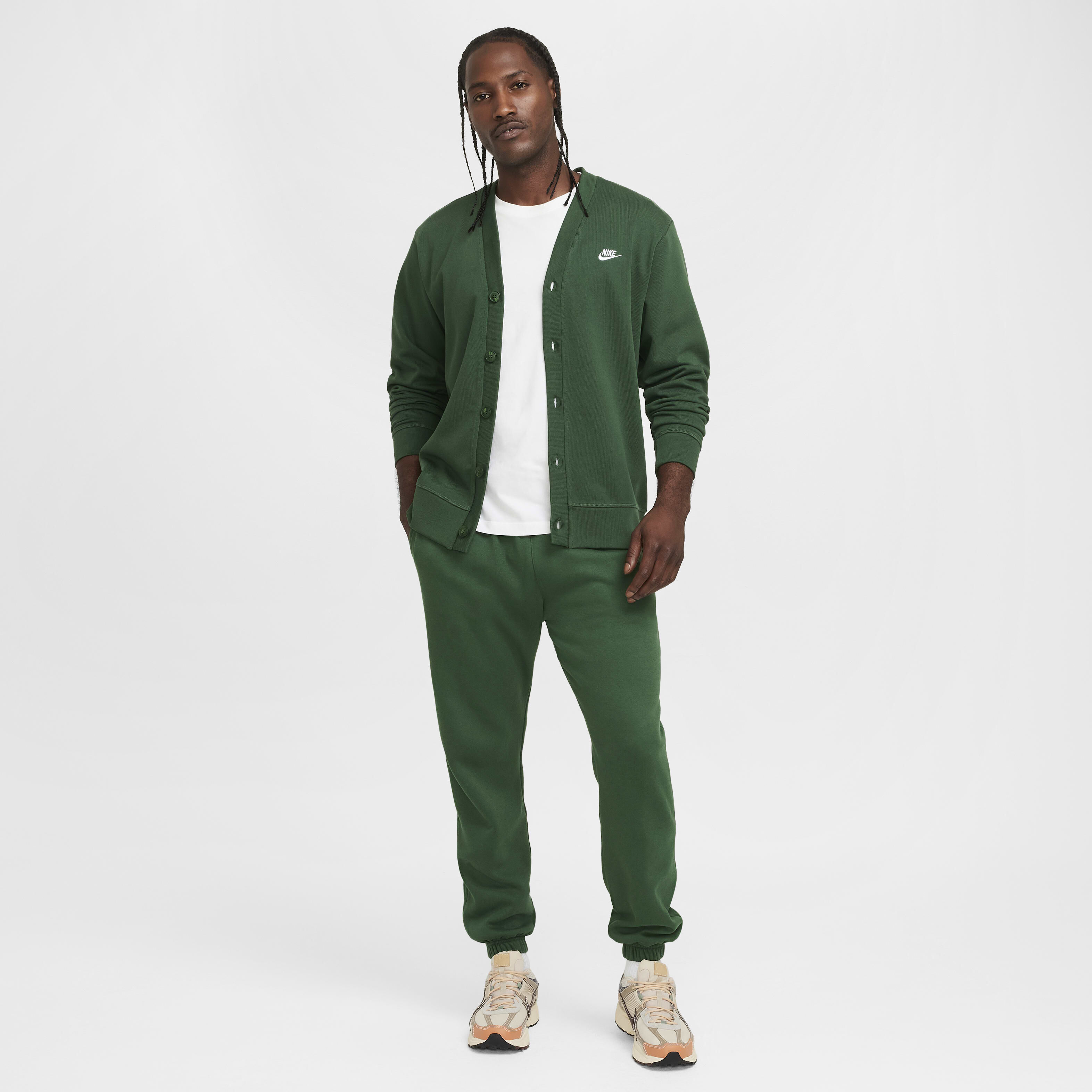 نايكي كلوب image number 4