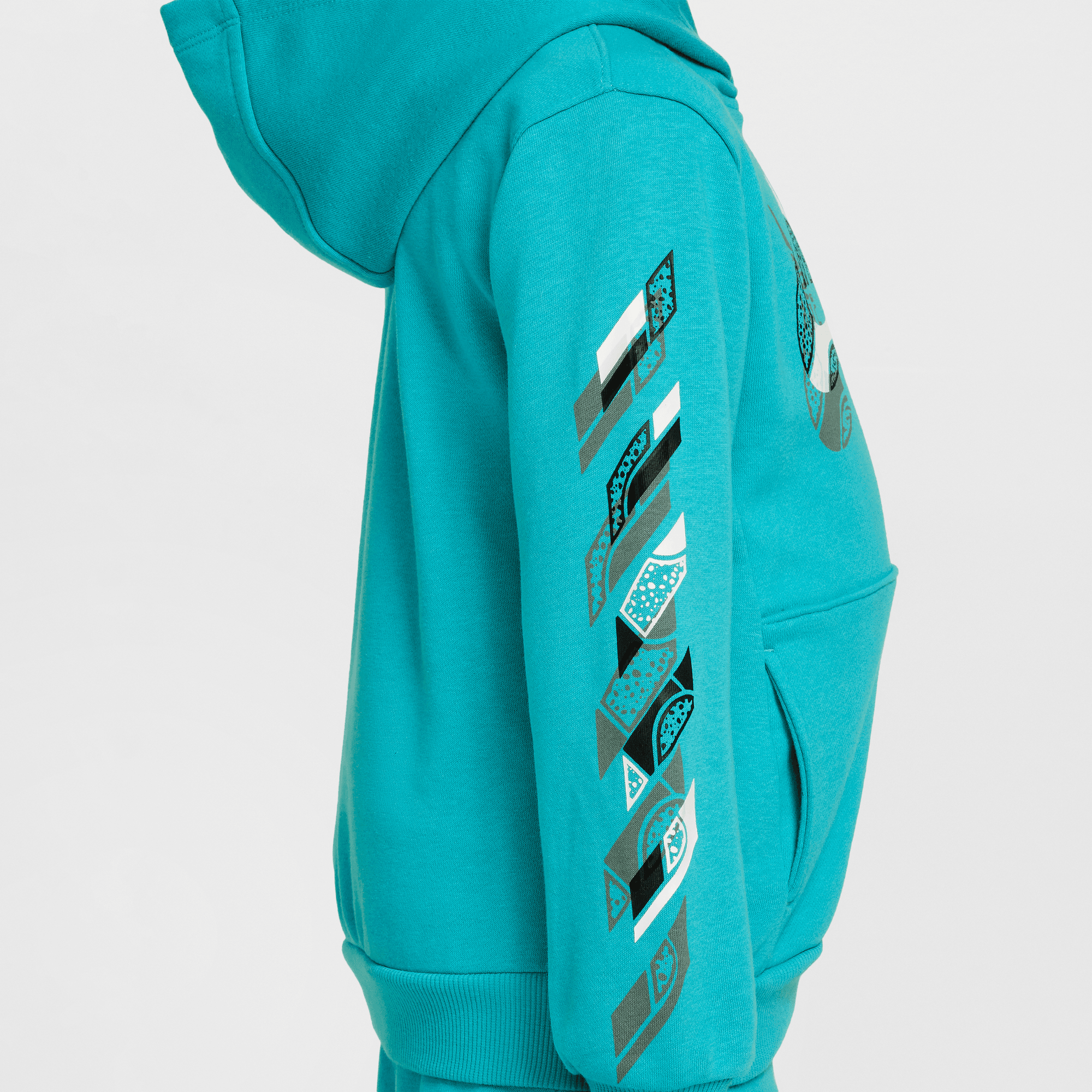 Nike Sportswear "Outside the Lines" image number 5