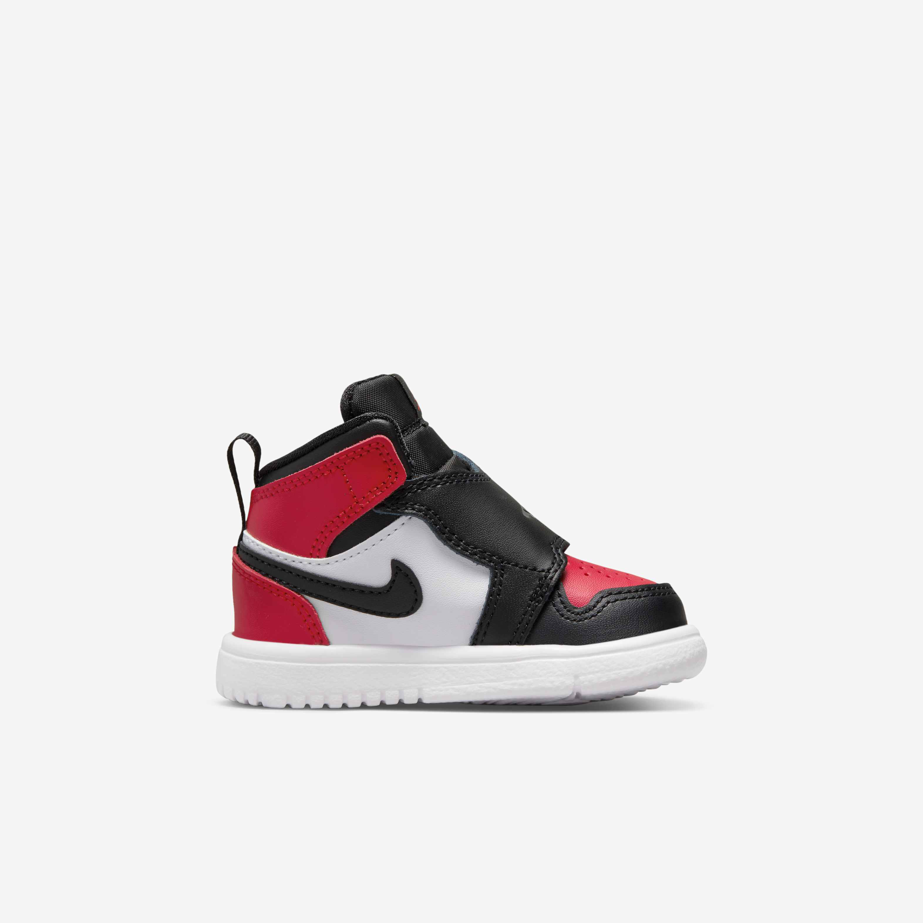 Sky Jordan 1 image number 2