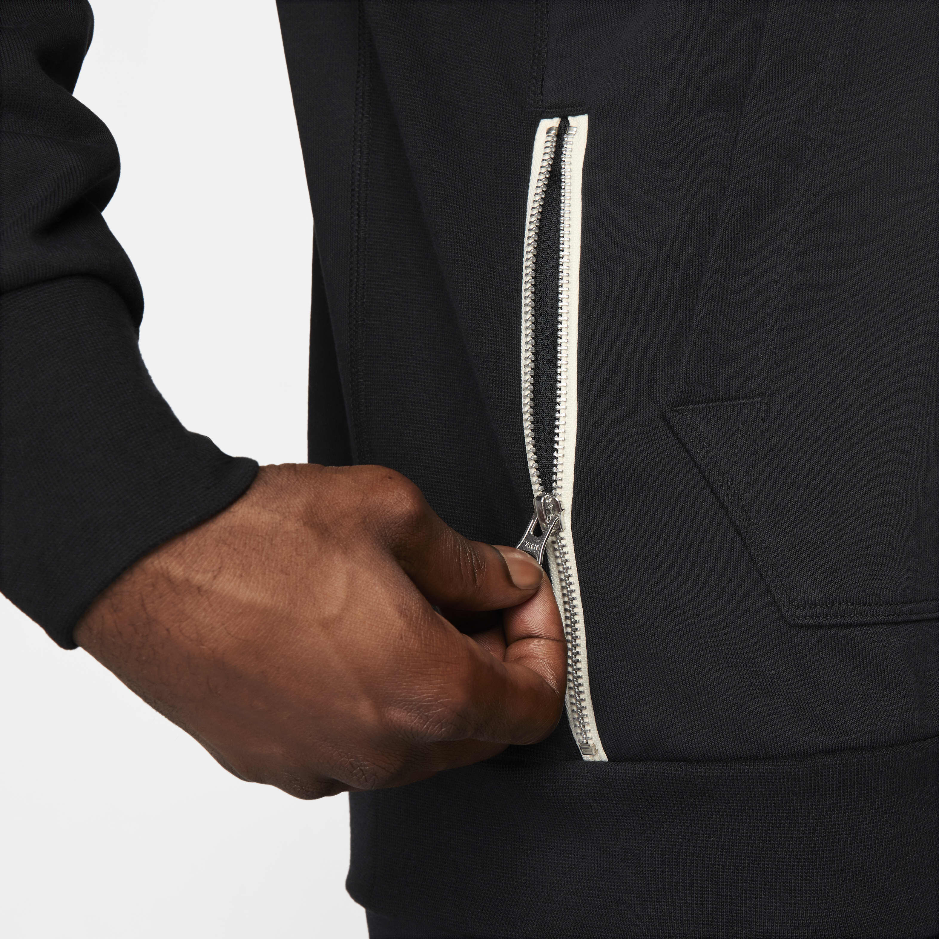 Nike Dri-FIT Standard Issue image number 5