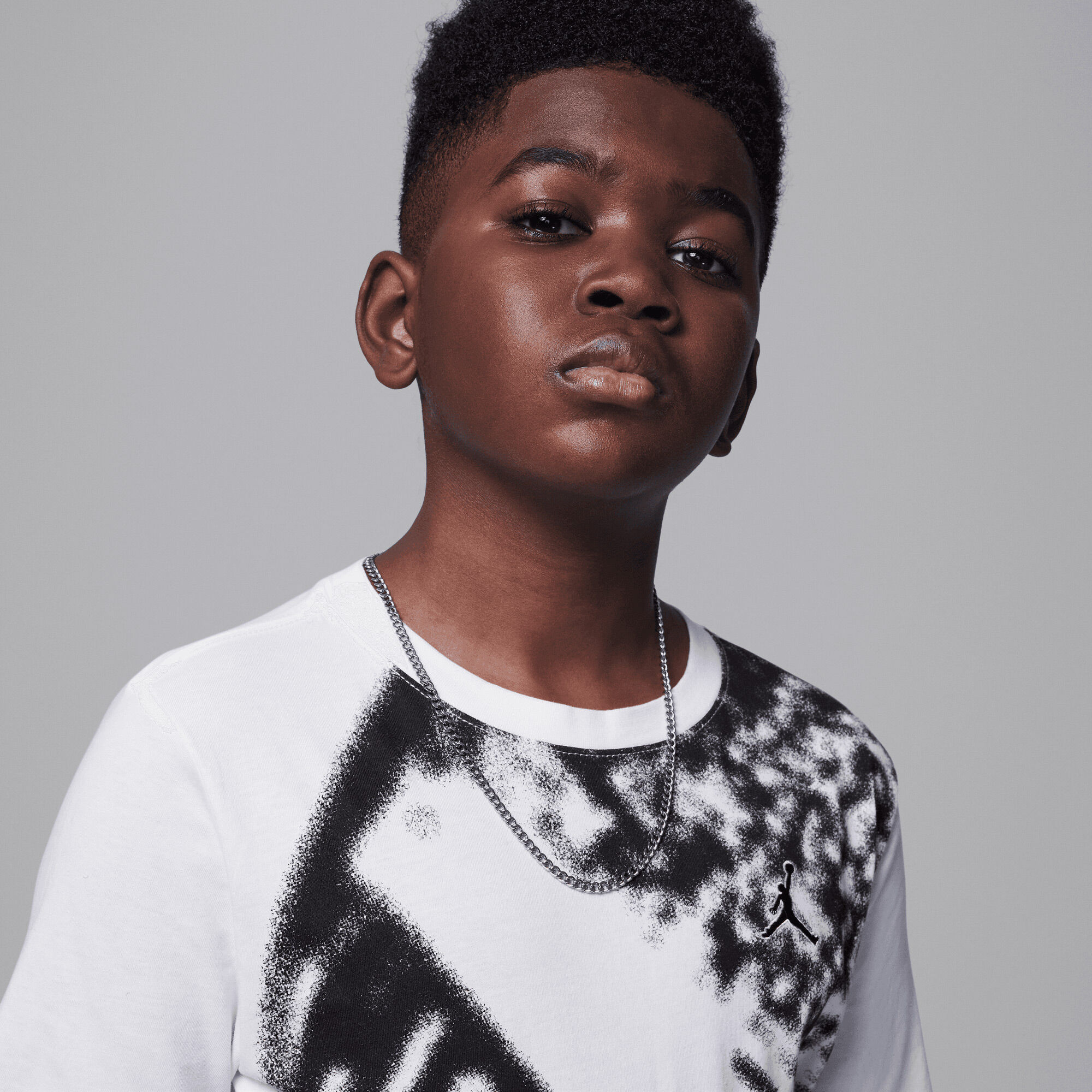 جوردن ام في بي image number 2