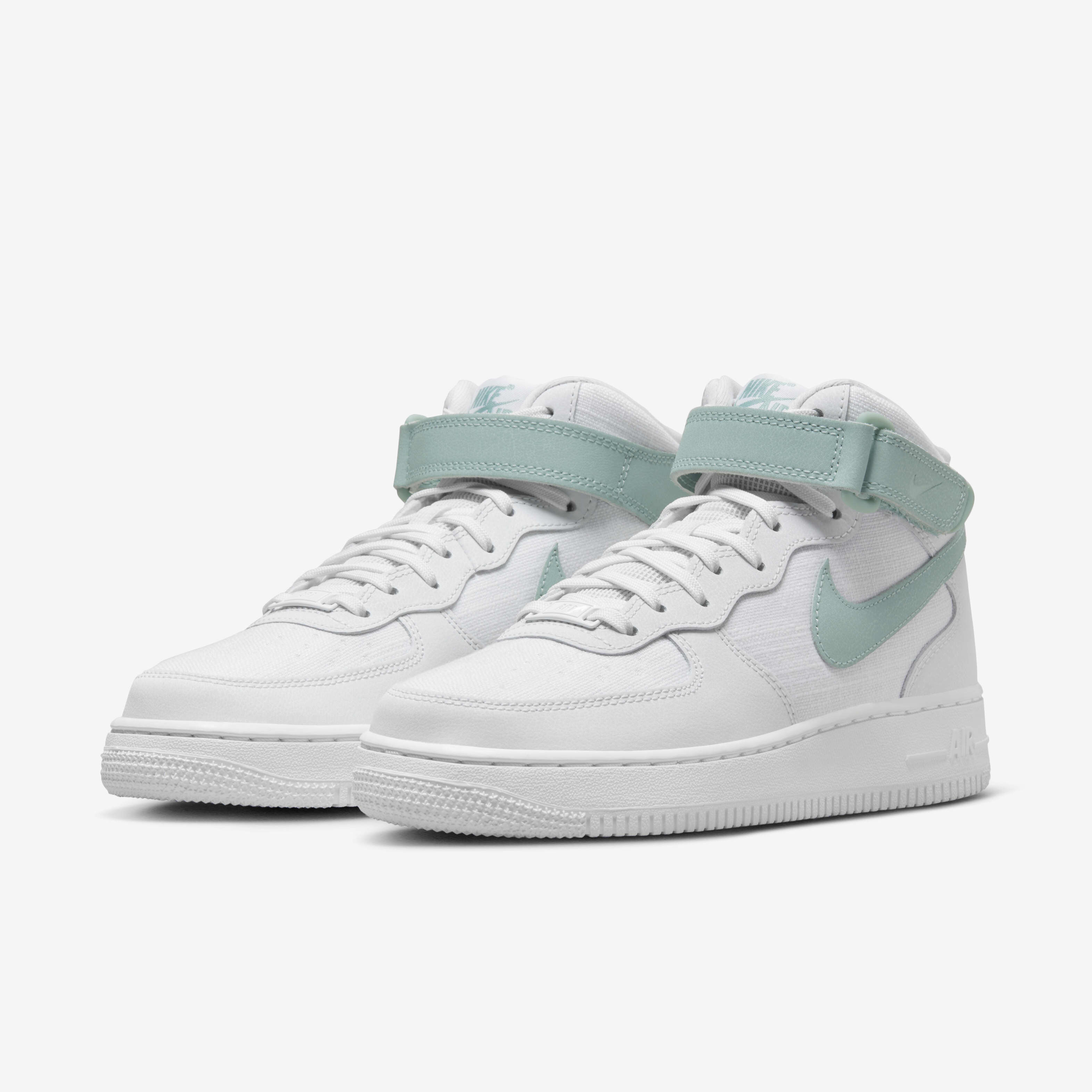Nike Air Force 1 '07 Mid image number 4