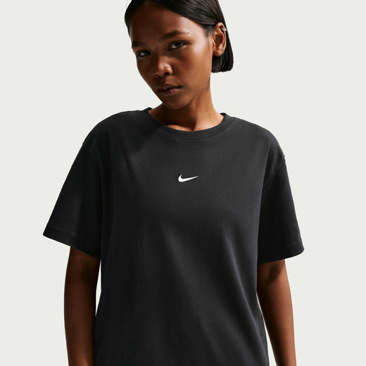 Nike Sportswear Classic