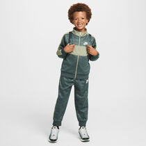 نايكي دراي-فت سبورتسوير تيكستشرد كلوب