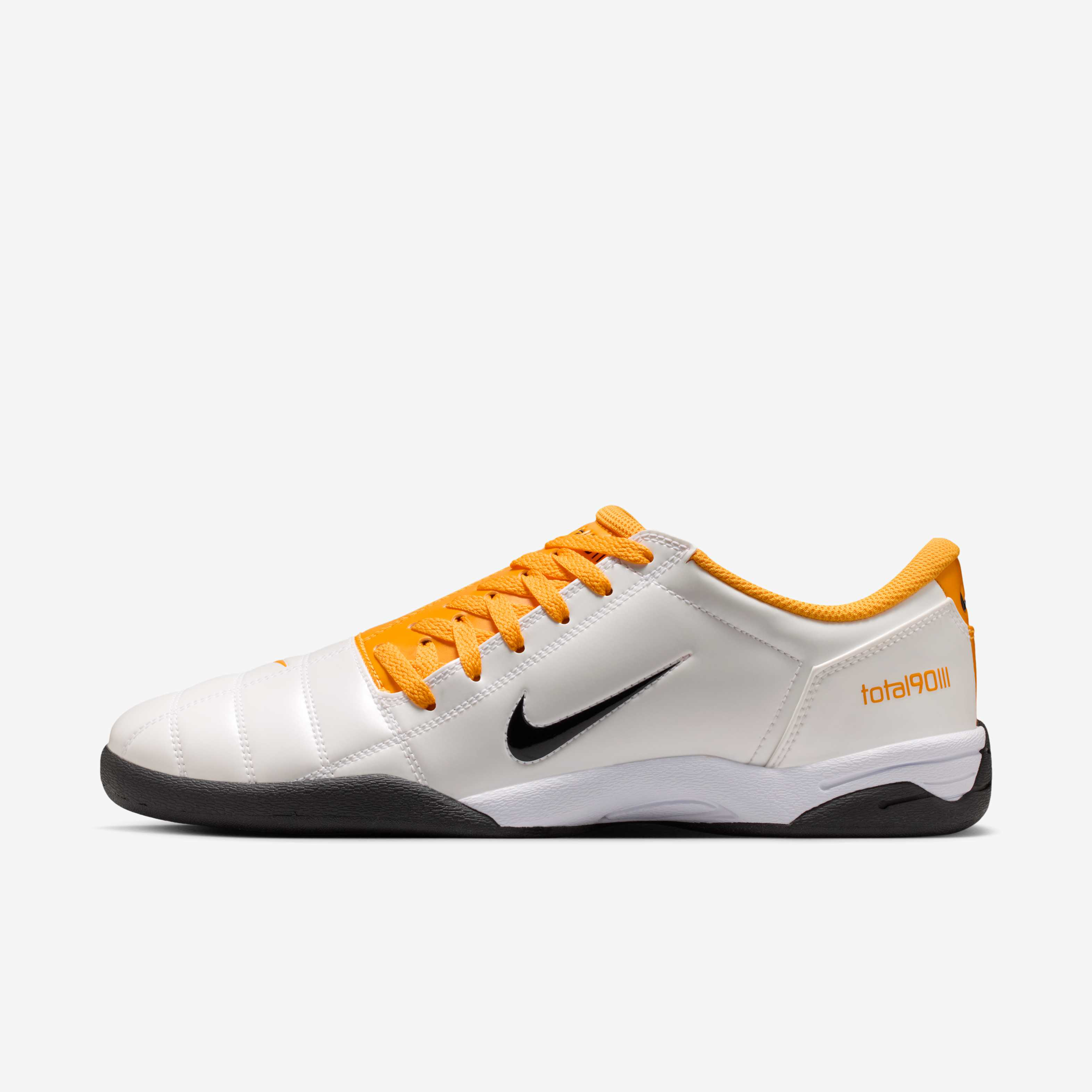 Nike Total 90 image number 0