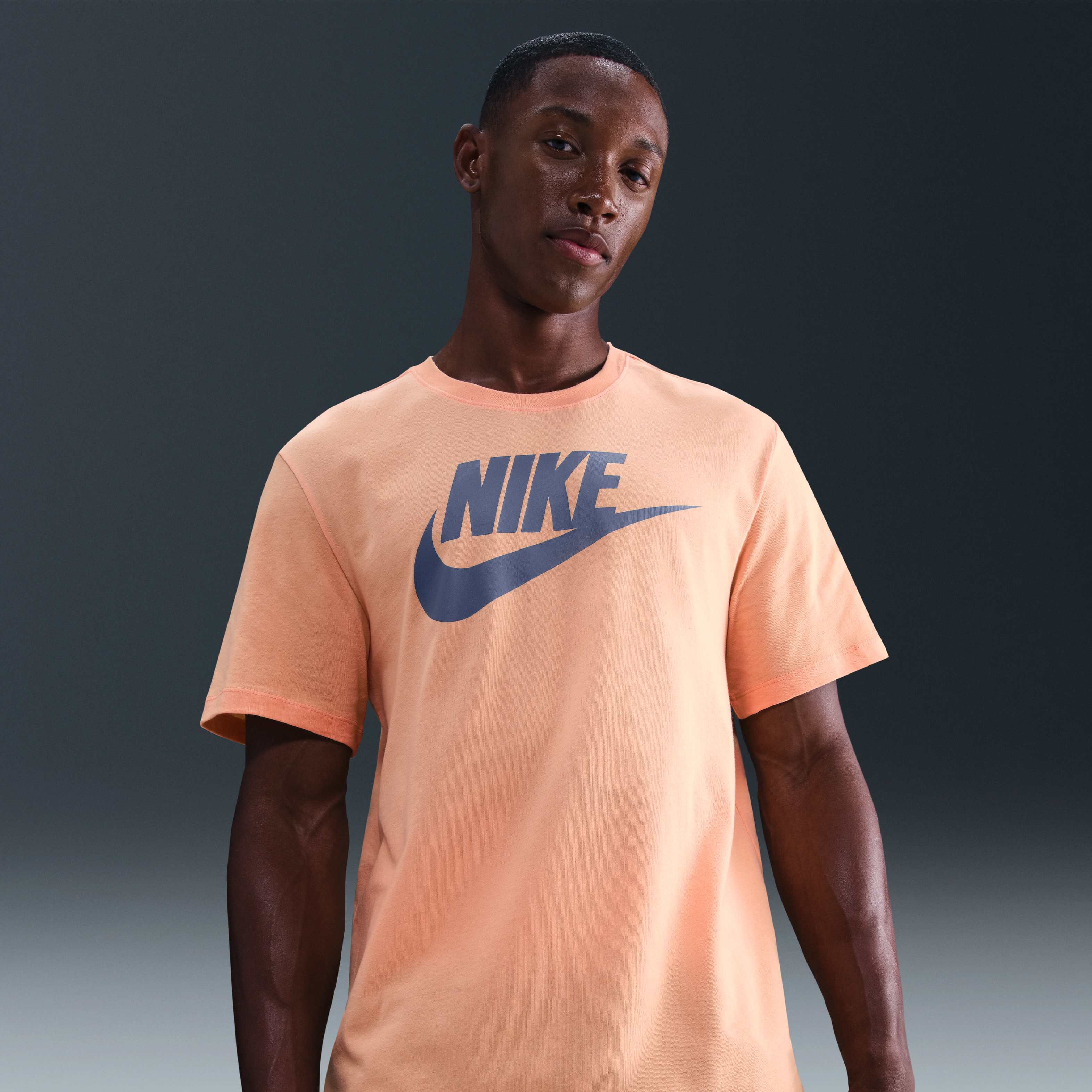 Nike Sportswear image number 0