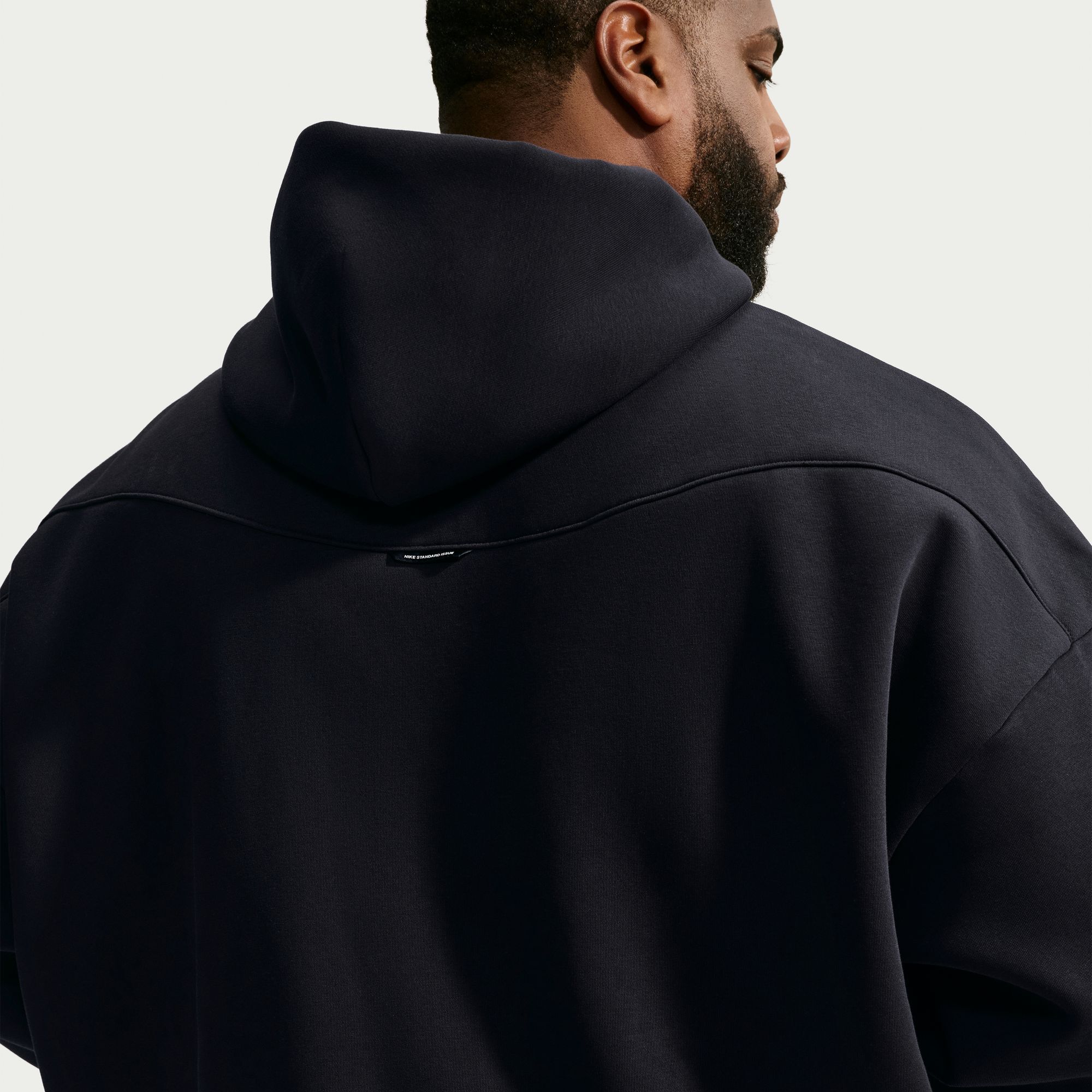 Nike Standard Issue image number 6