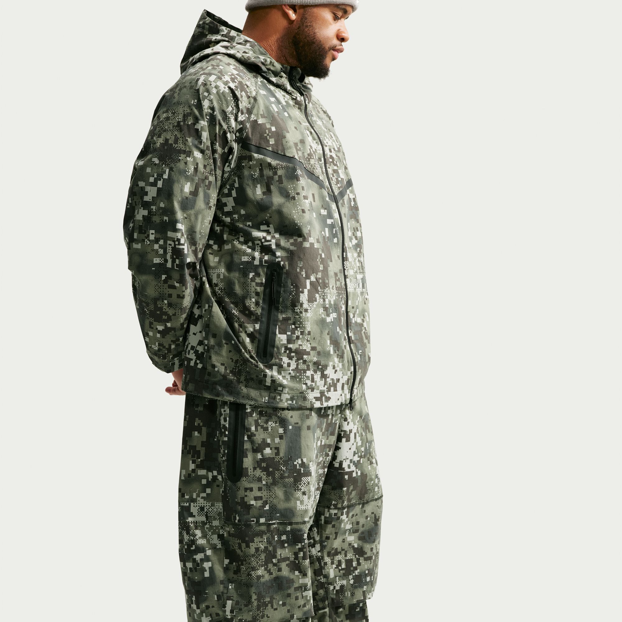 Nike Tech image number 4