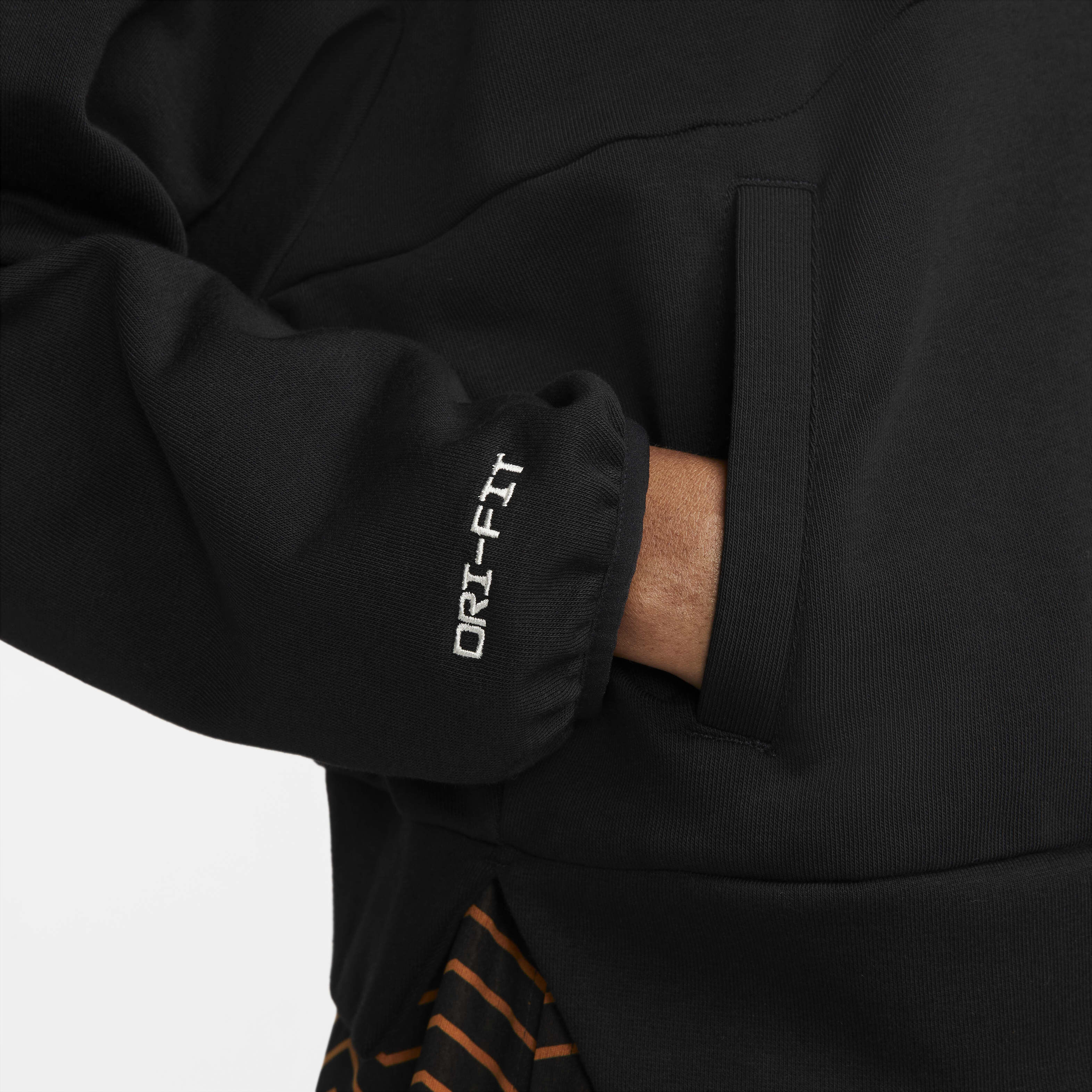 Nike Dri-FIT Swoosh Fly image number 5