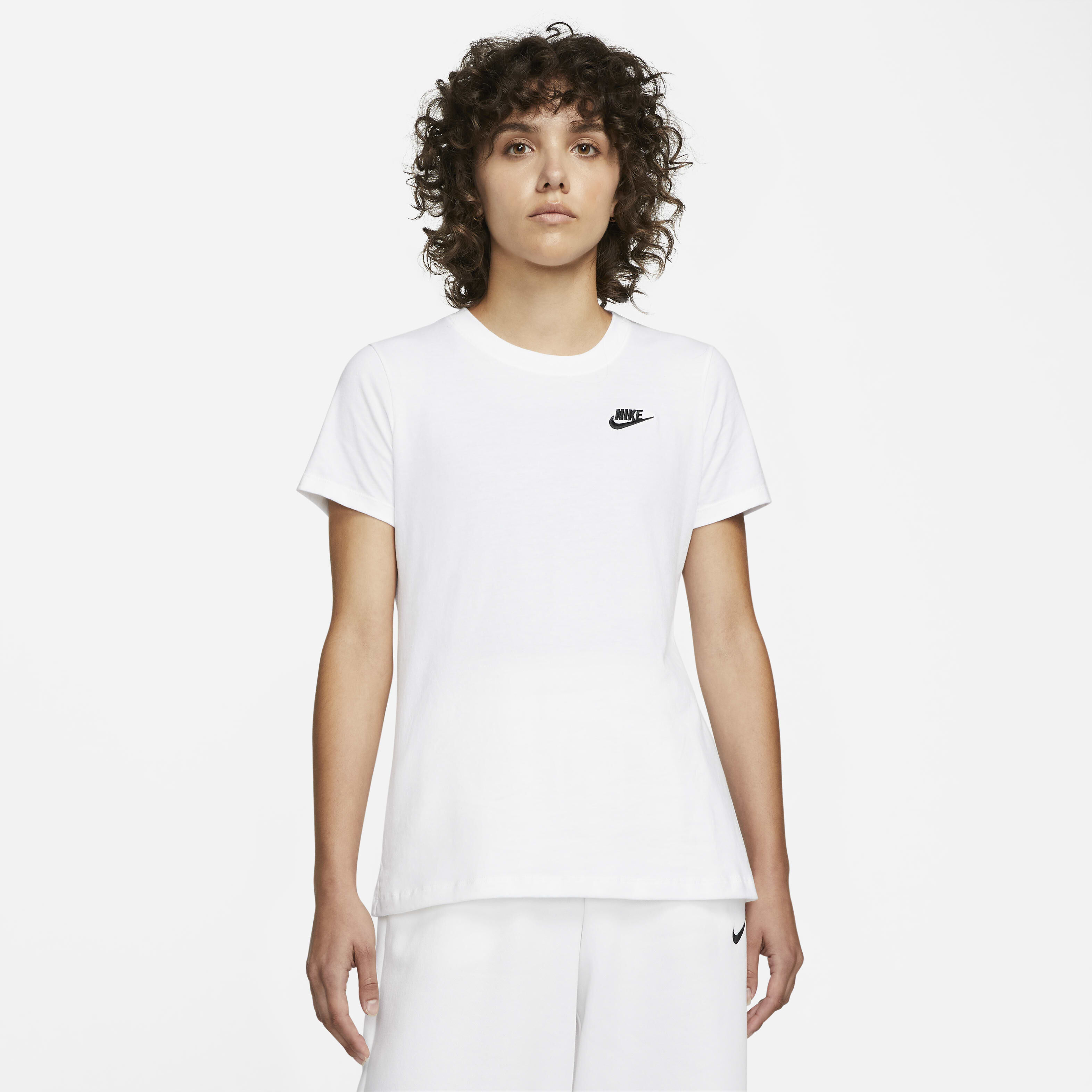 Nike Sportswear image number 0