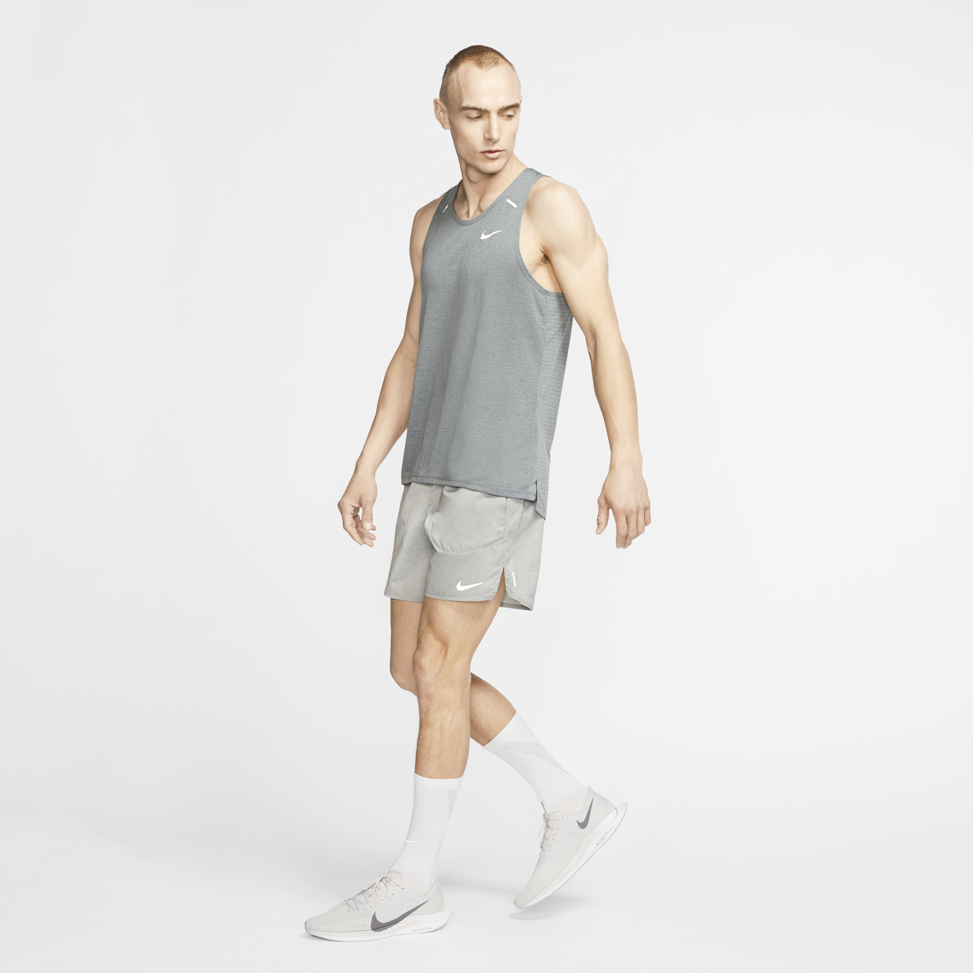 نايكي فليكس سترايد image number 7