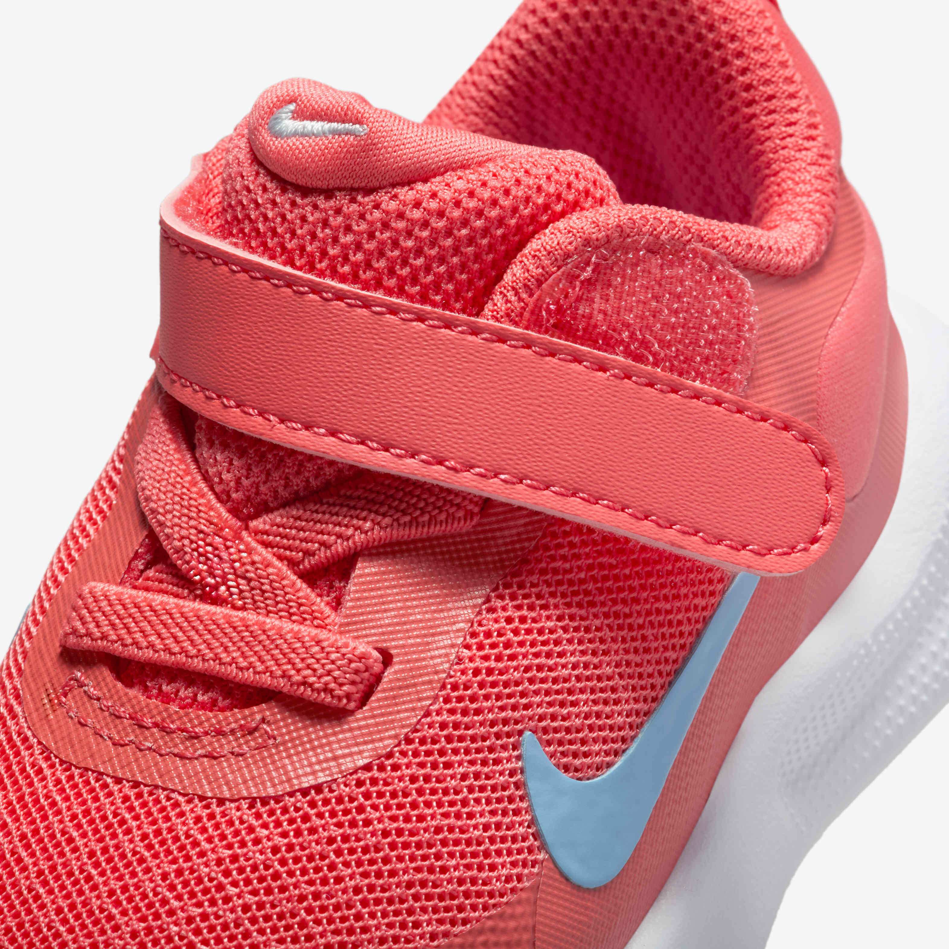 Nike Revolution 7 image number 6