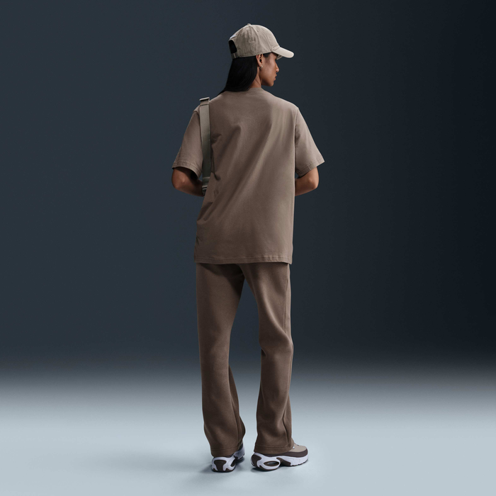 Nike Sportswear Essential image number 4 Nike Sportswear Essential image number 4