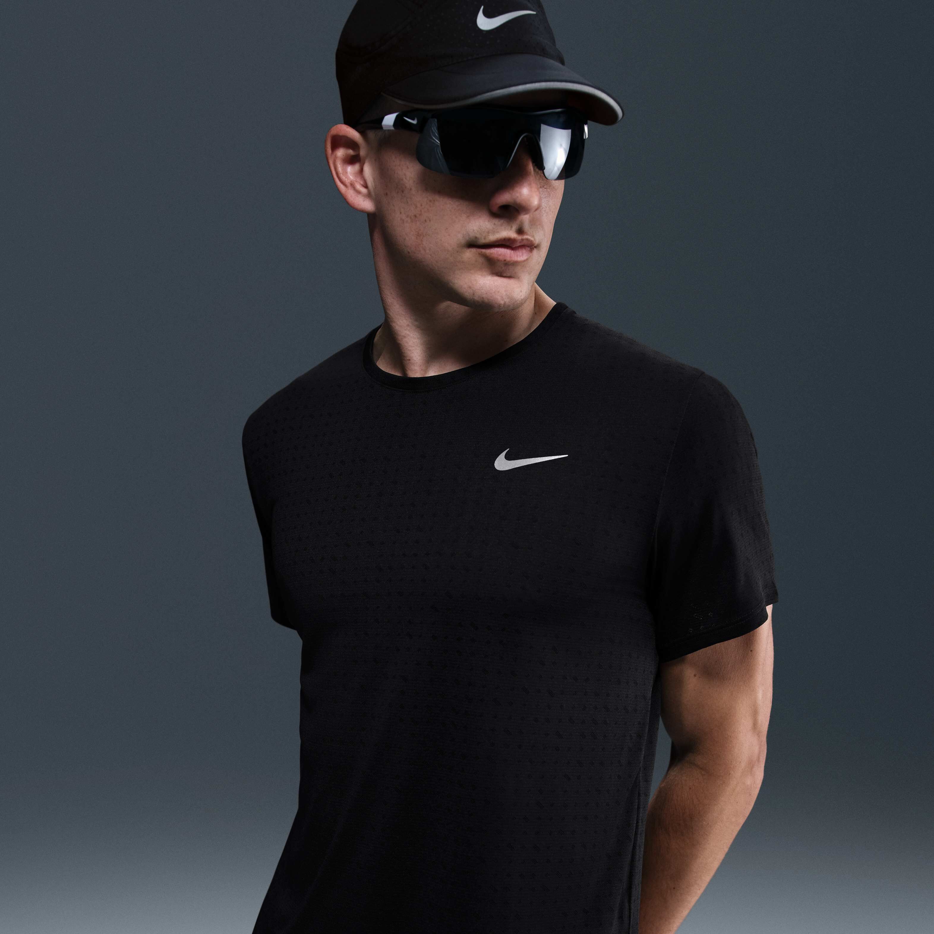 Nike Miler Breathe image number 0