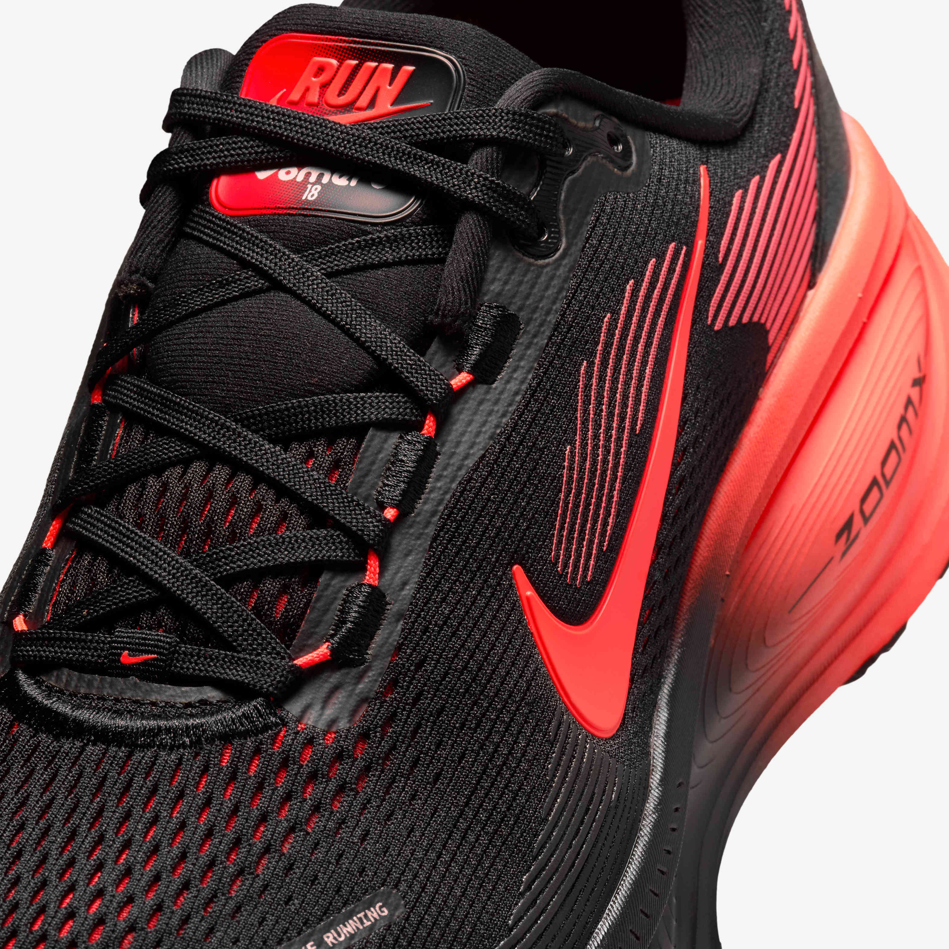 Nike Vomero 18 image number 6