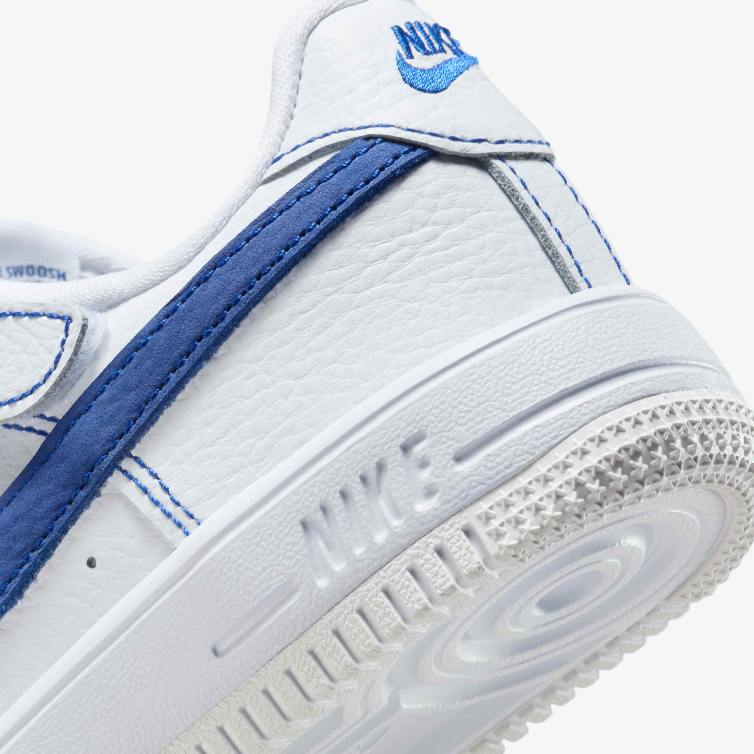 نايكي فورس 1 لو LV8 ايزي اون image number 7