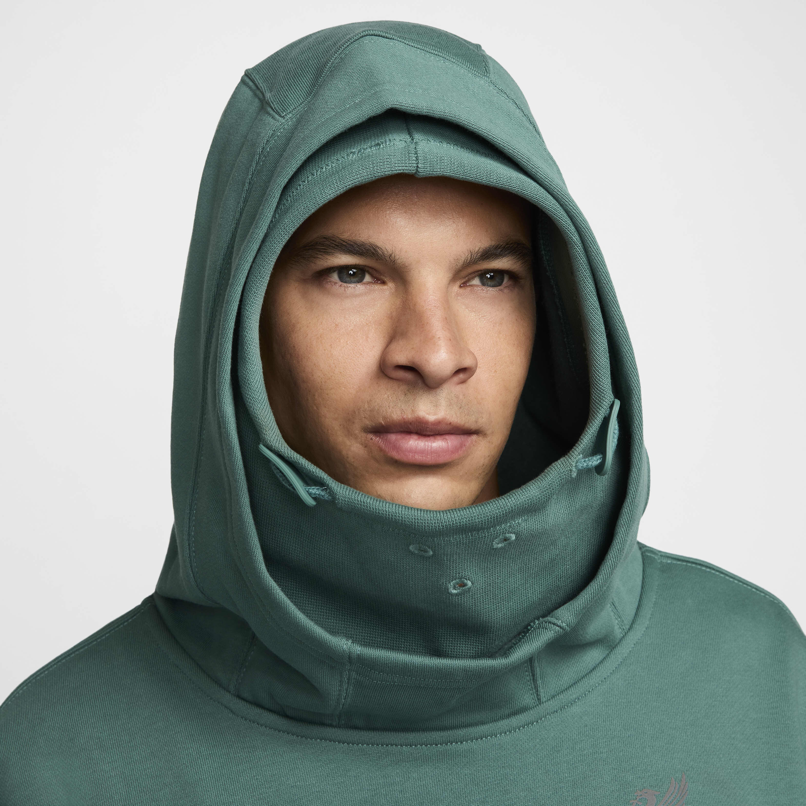 Liverpool F.C. Tech Pack image number 7