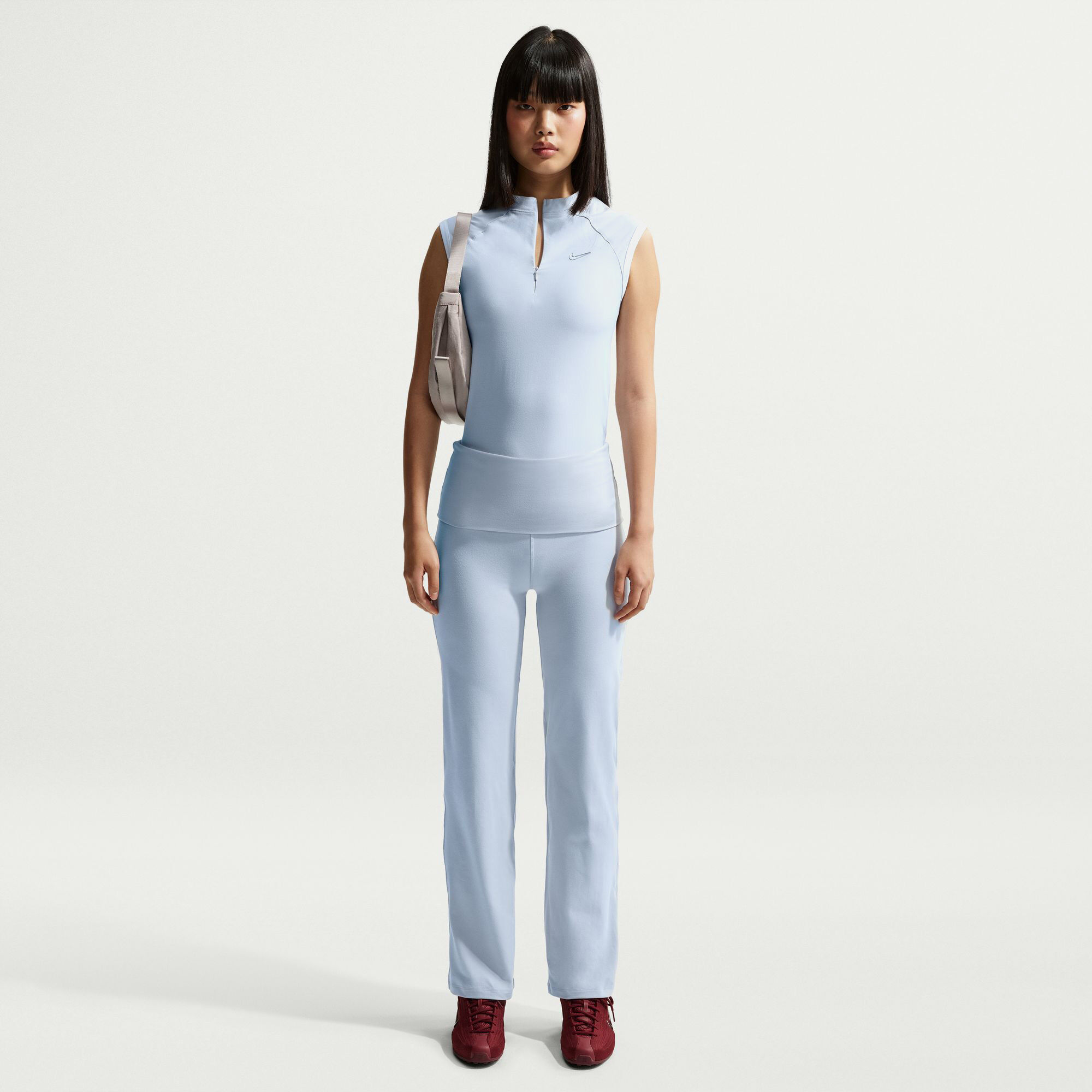 نايكي سبورتسوير image number 0