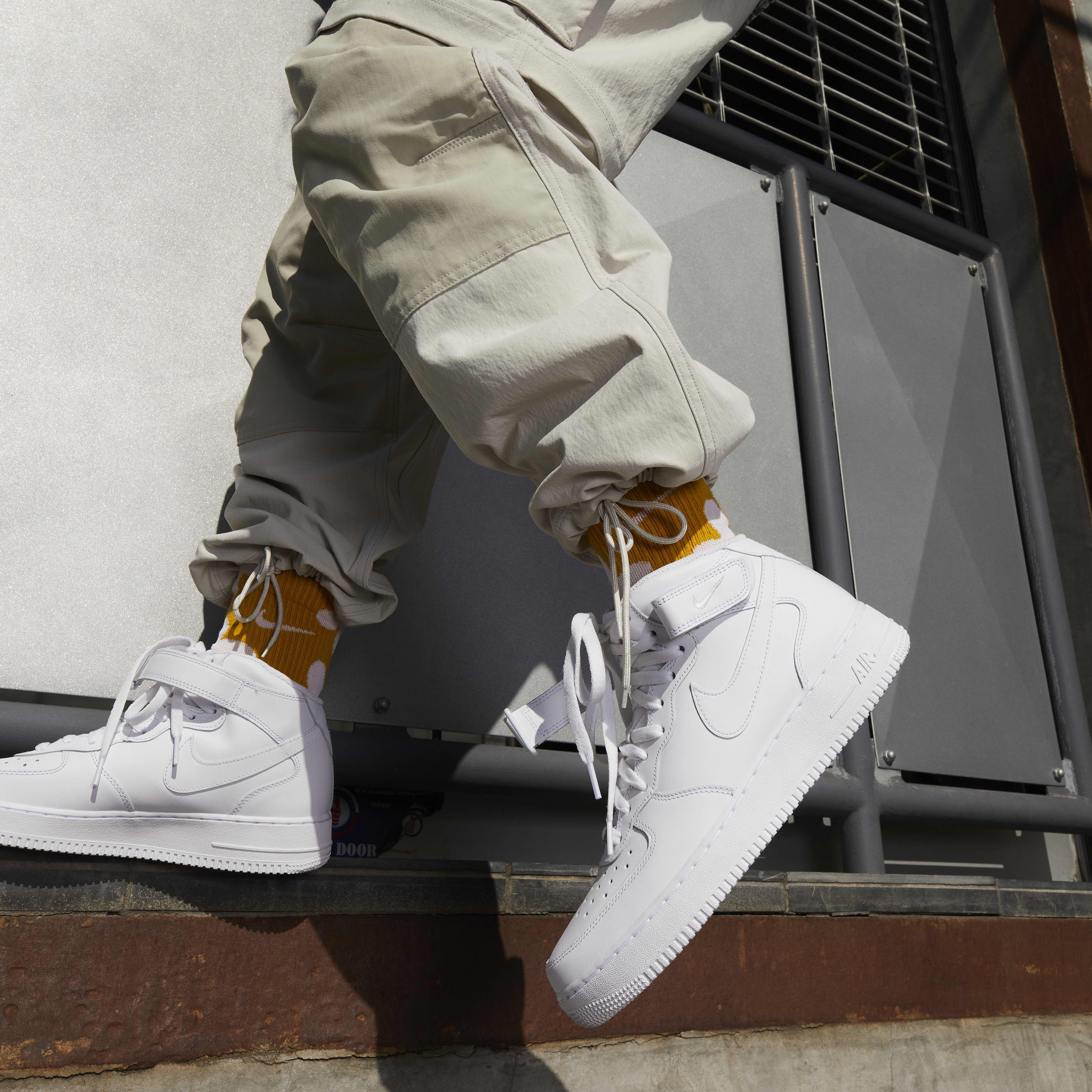Mens air force 1 mid shoes store