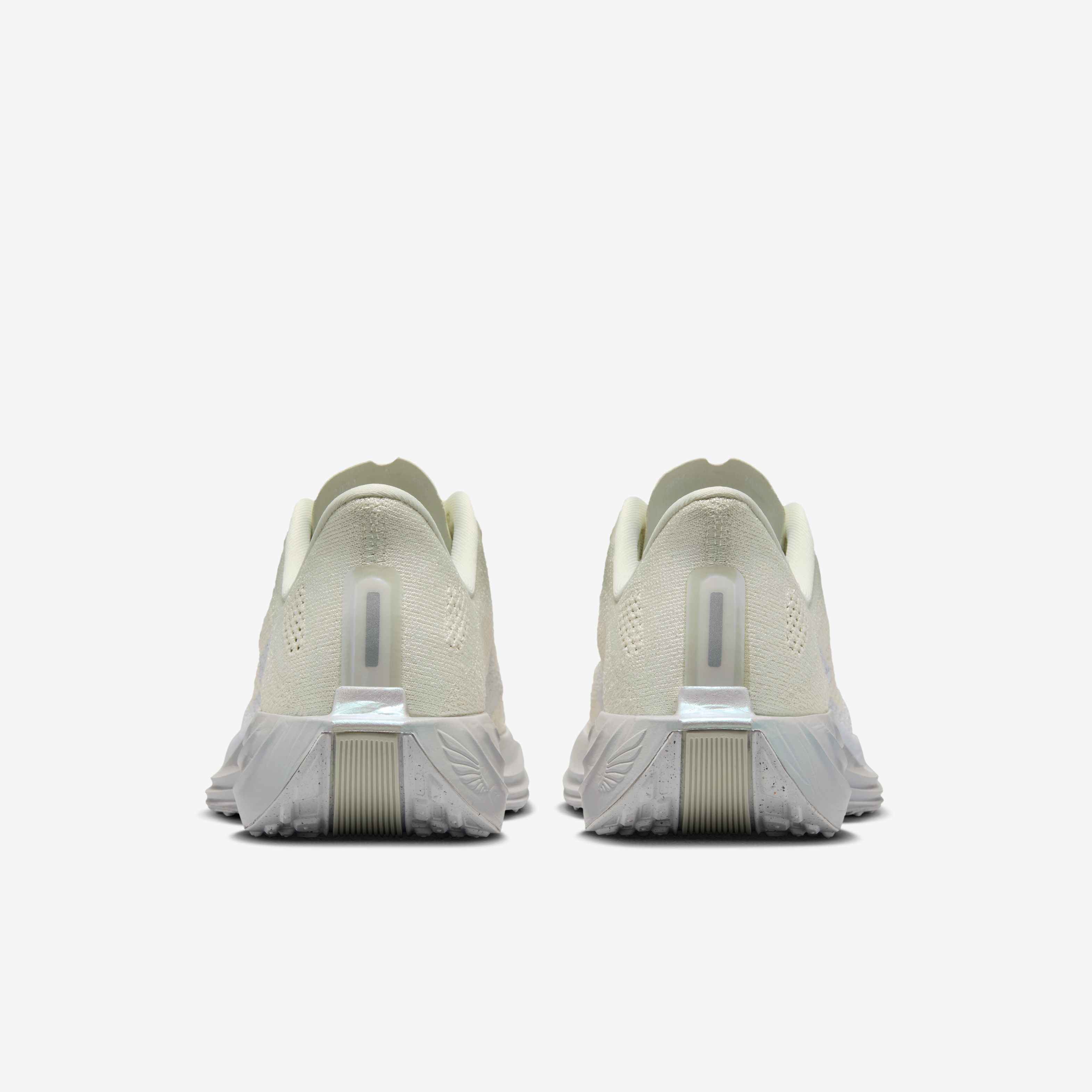 Nike Pegasus Plus image number 5