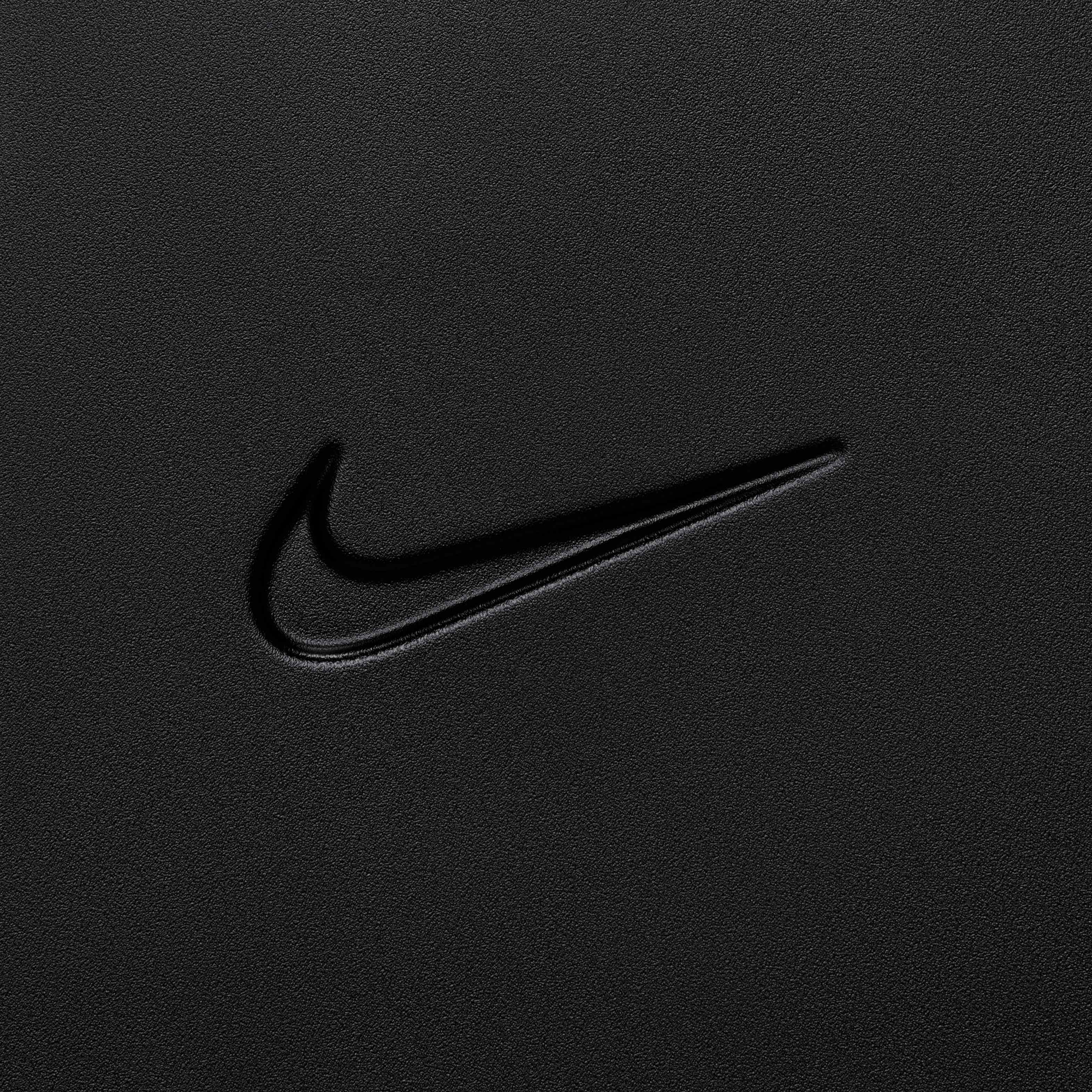 Zoom image