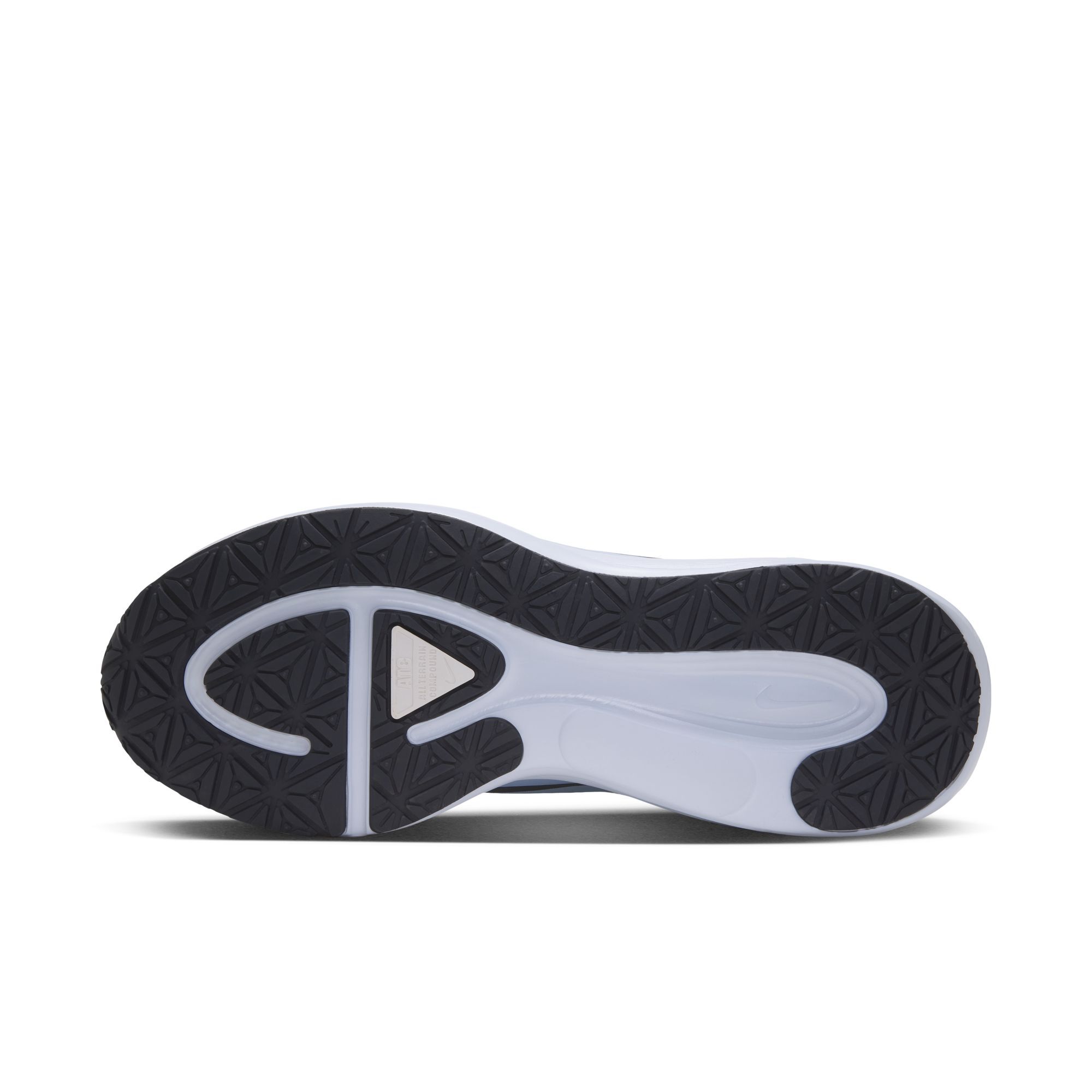 Nike Revolution 8 Utility image number 8